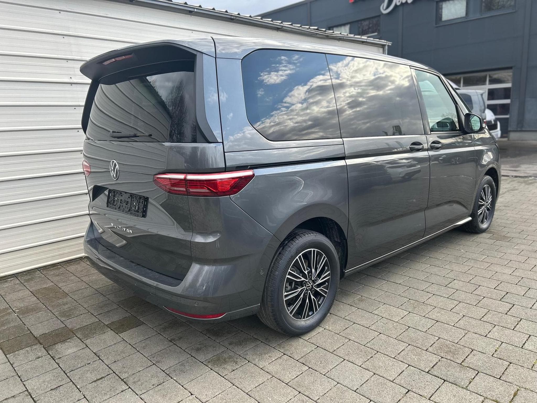 VW T7 Business (2026) - Photo 3
