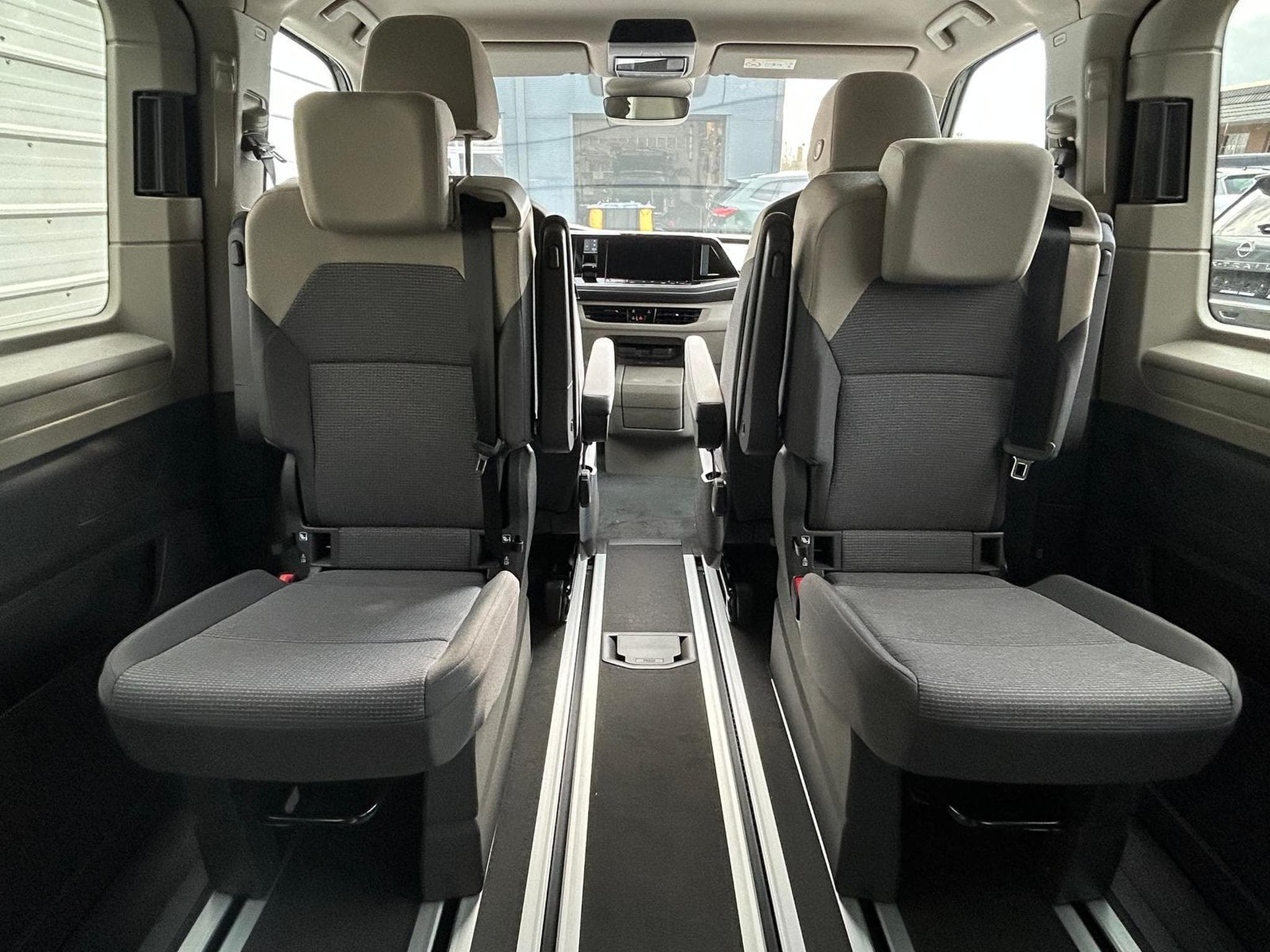 VW T7 Business (2026) - Photo 7