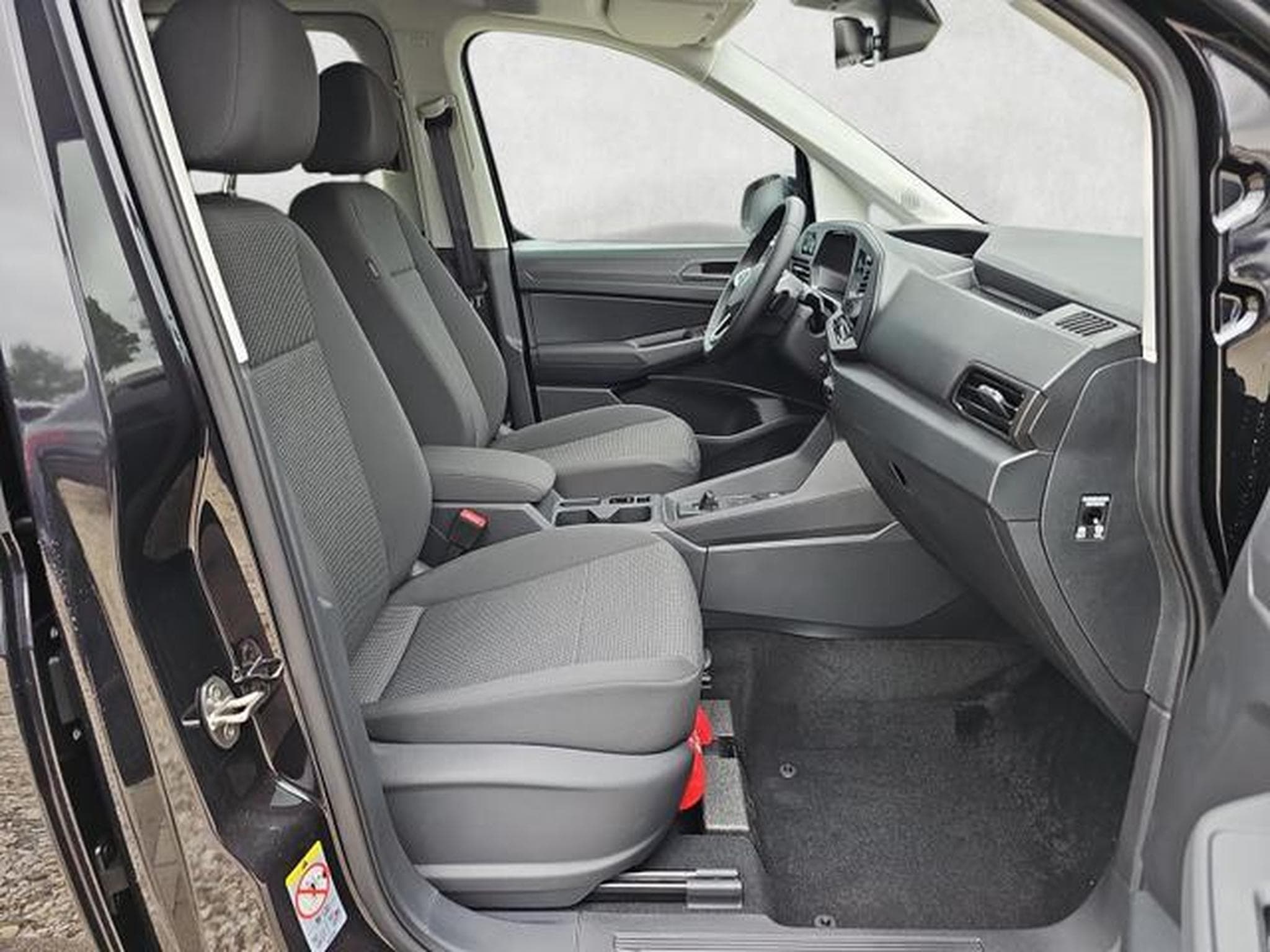 VW Caddy Basis (2026) - Photo 10