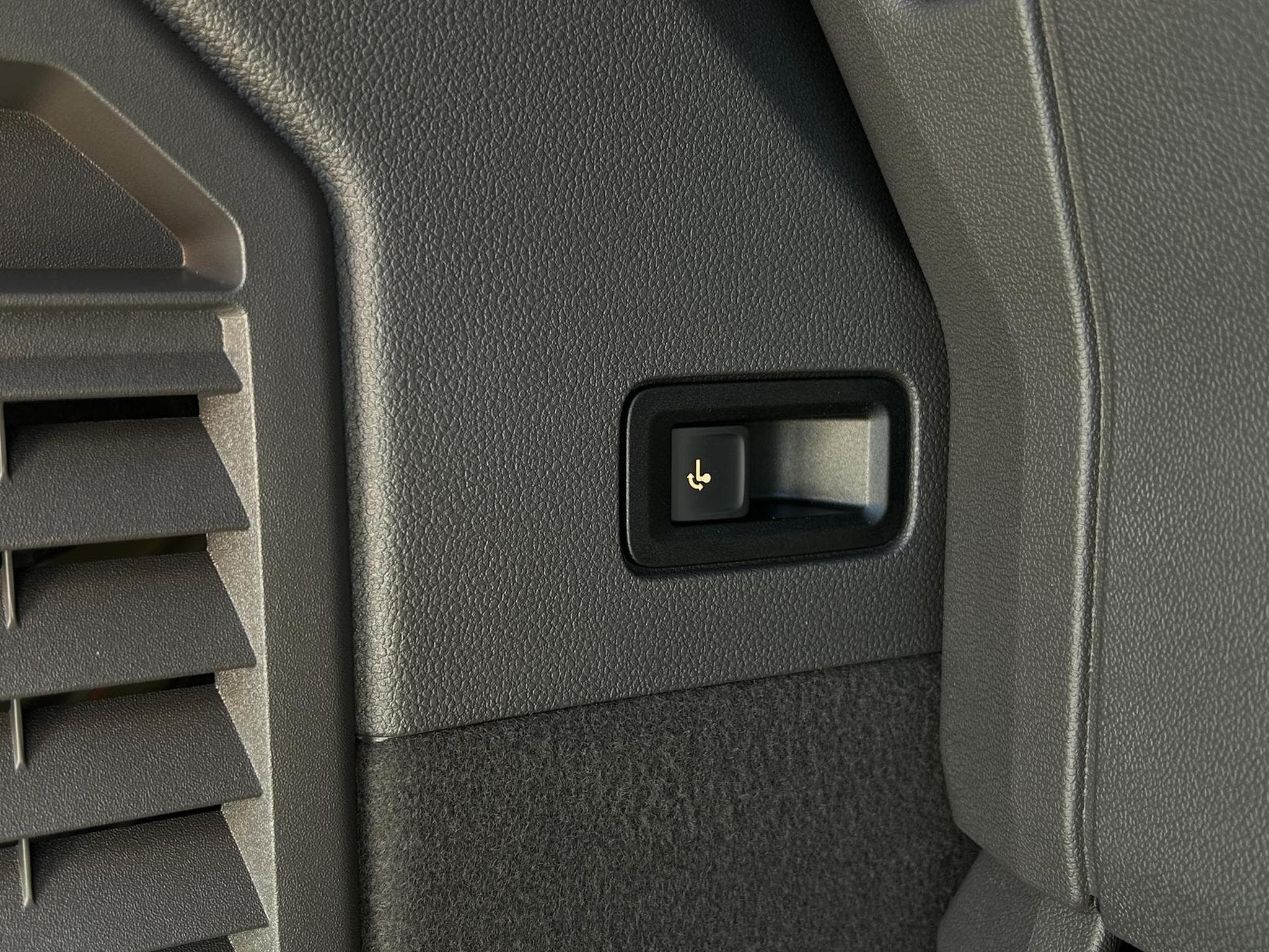 VW T7 Business (2026) - Photo 18