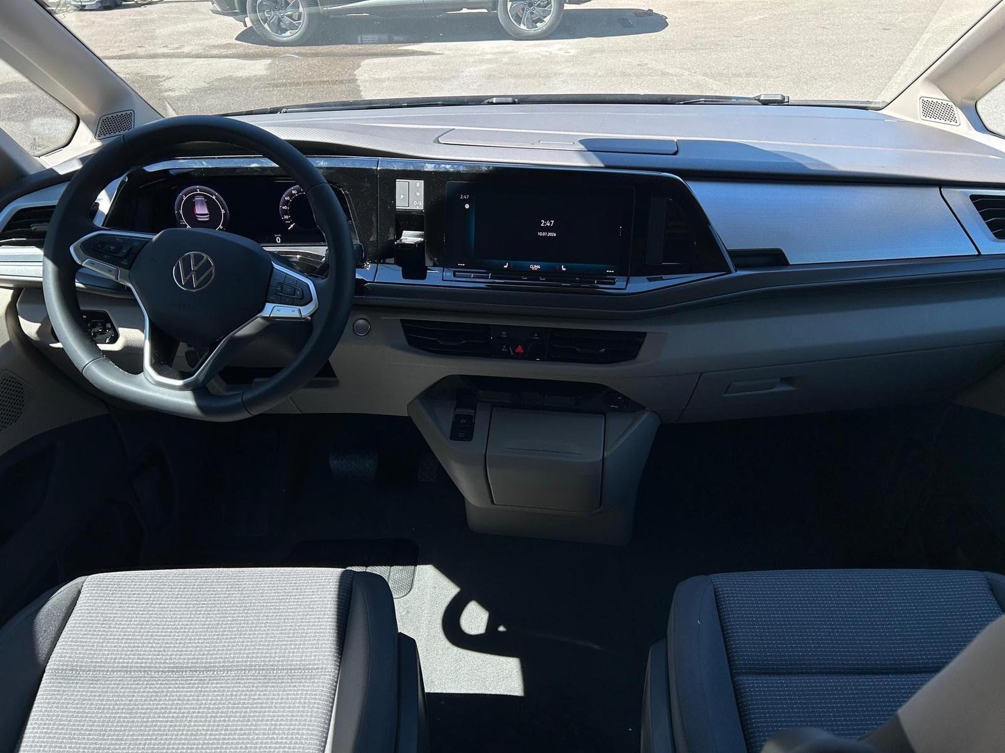 VW T7 Business (2026) - Photo 9