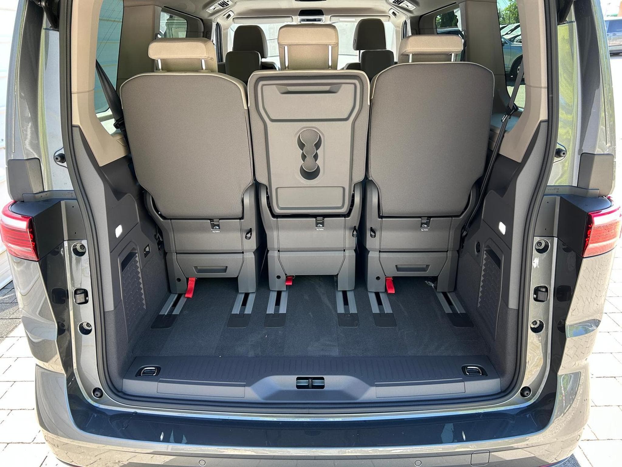 VW T7 Business (2026) - Photo 18