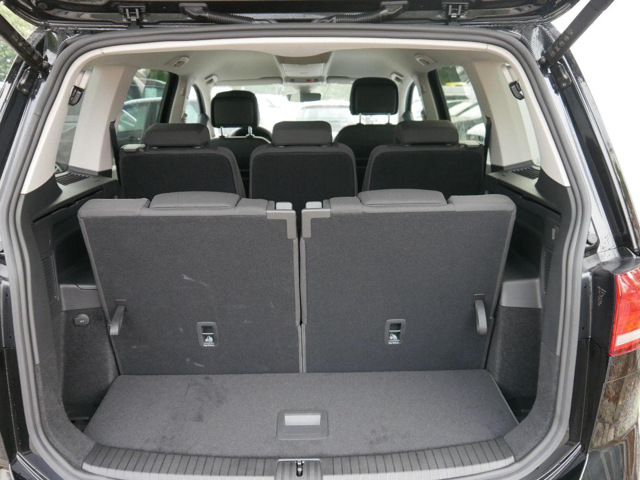 VW Touran Comfortline (2026) - Foto 8