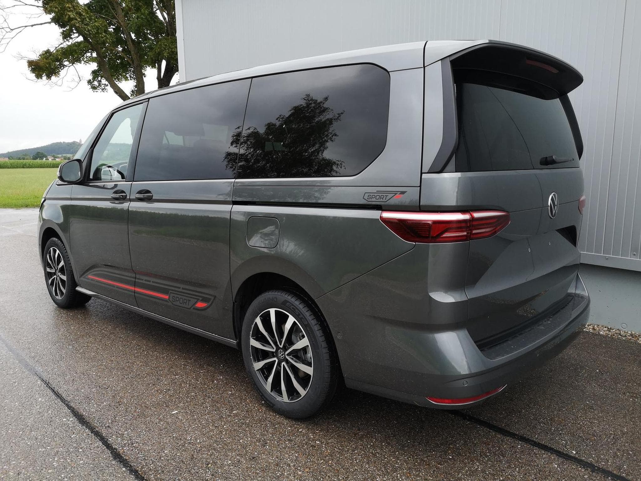 VW T7 Sport Edition (2026) - Foto 2