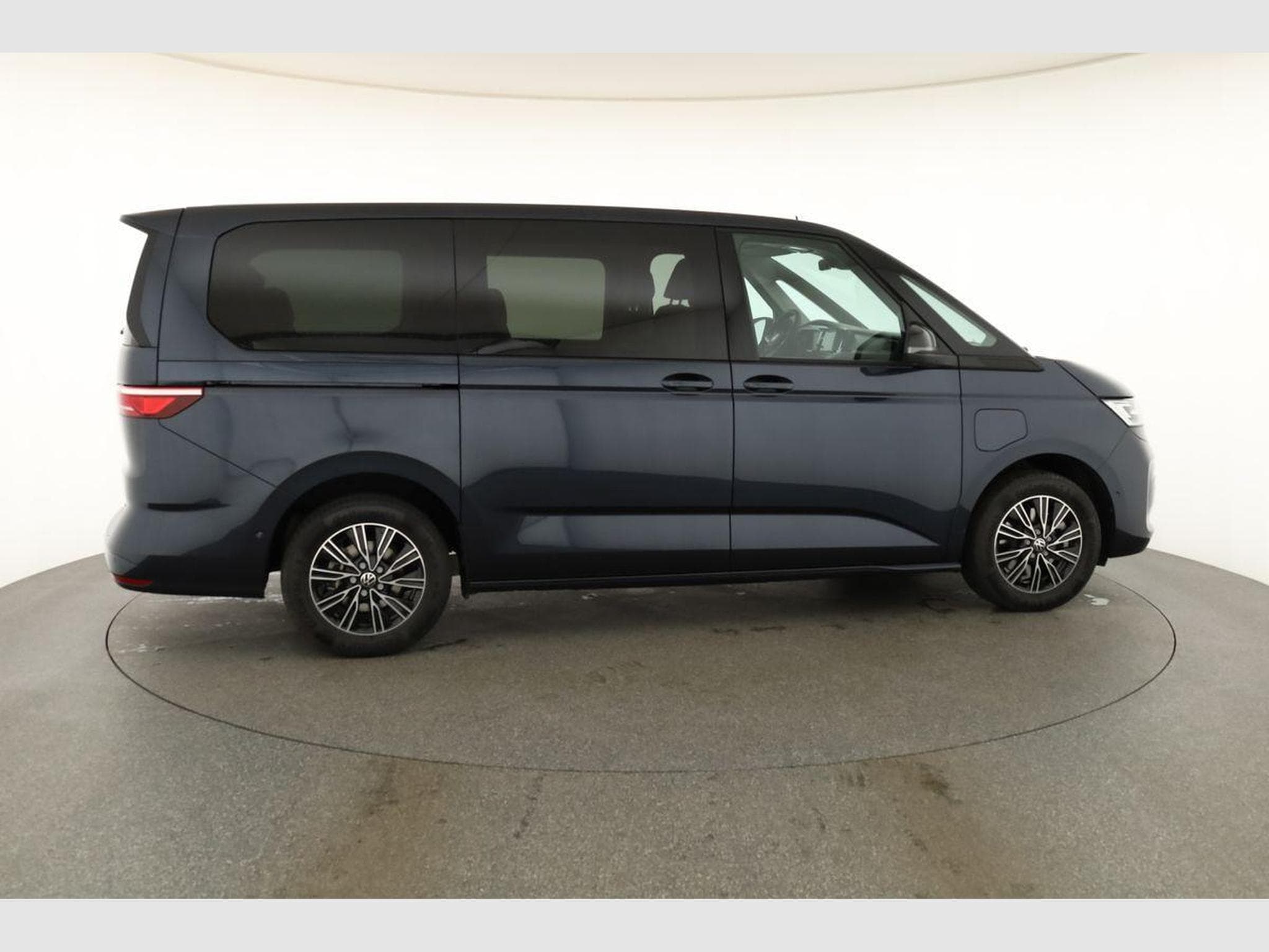 VW T7 eHybrid 4M Business (2026) - Foto 23