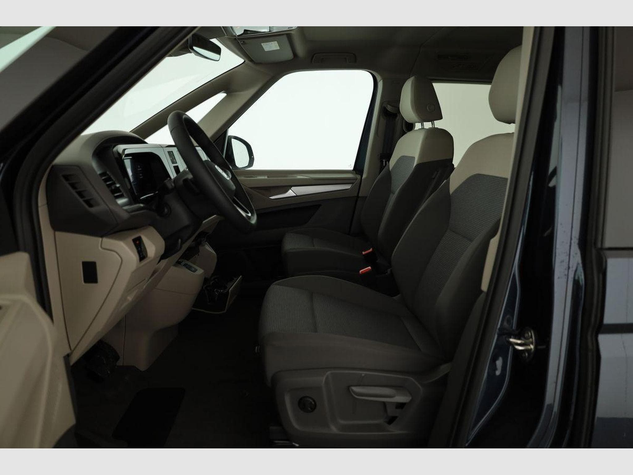 VW T7 eHybrid 4M Business (2026) - Foto 9