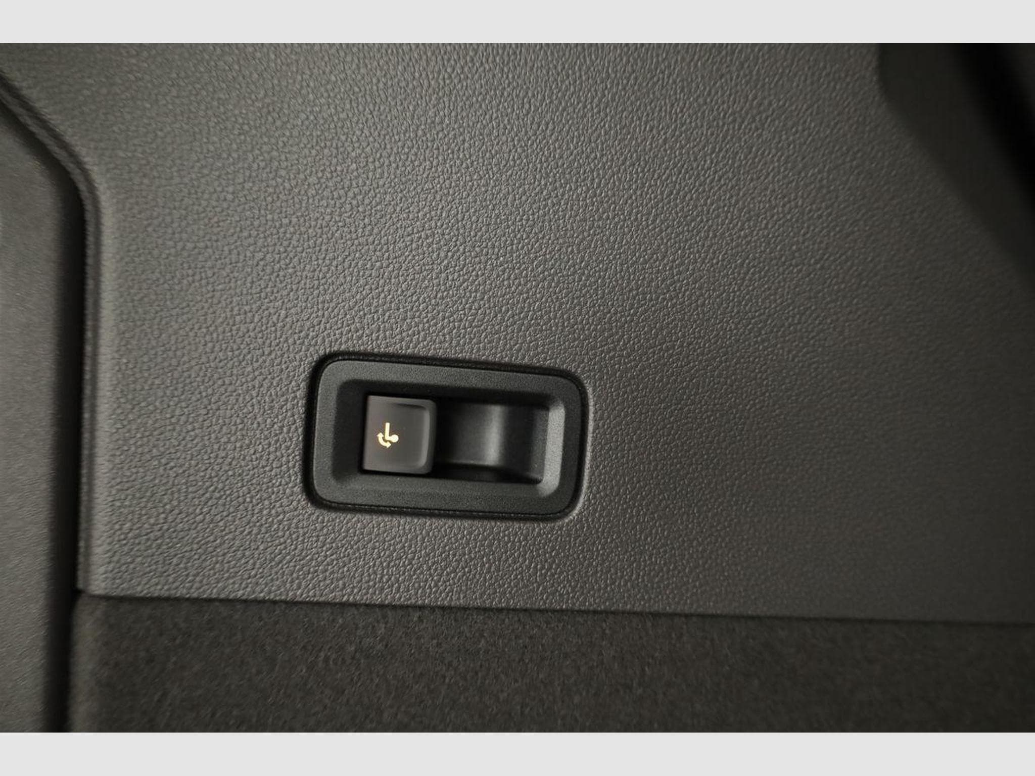VW T7 eHybrid 4M Business (2026) - Foto 15