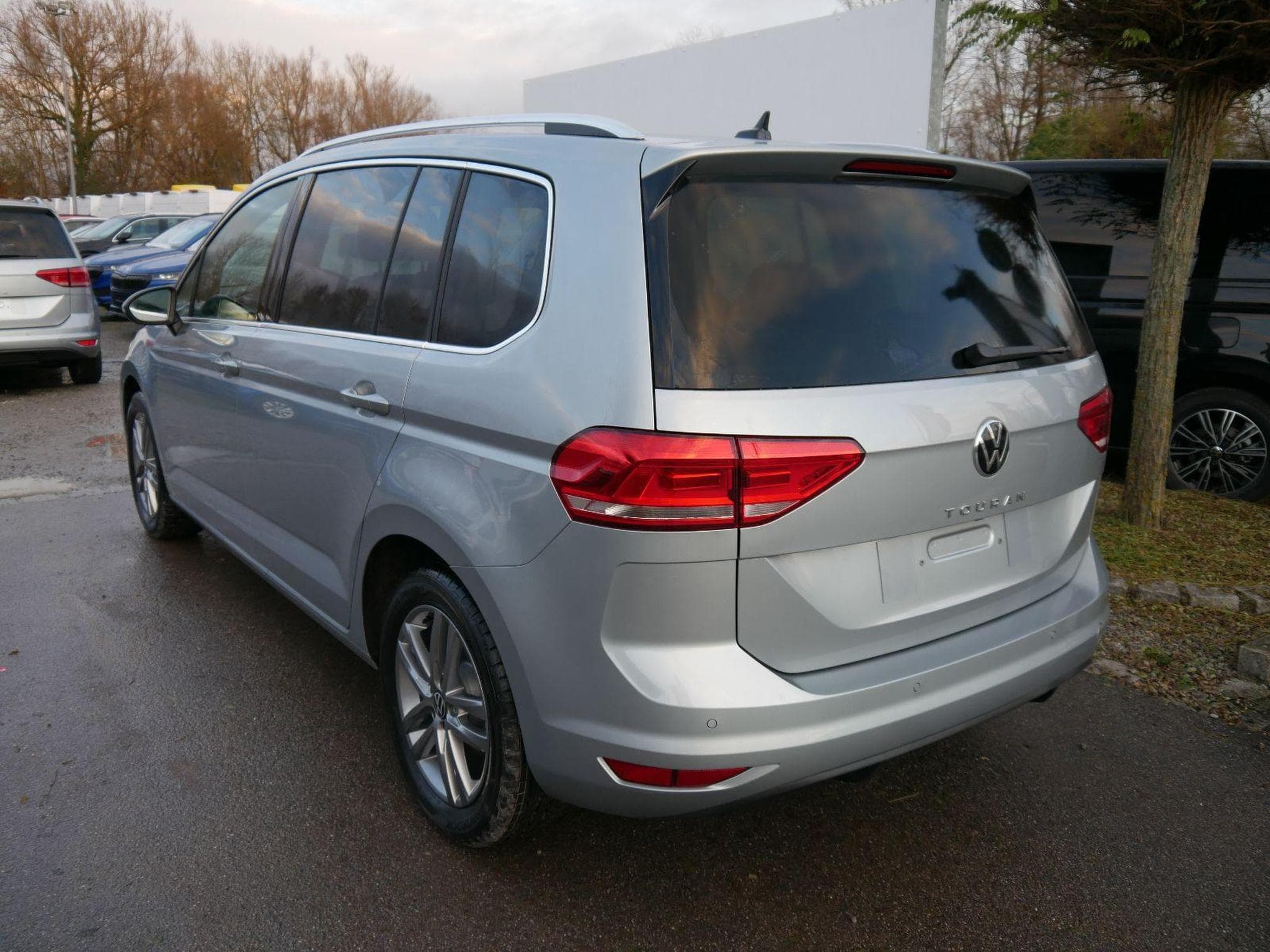 VW Touran Comfortline (2026) - Foto 6