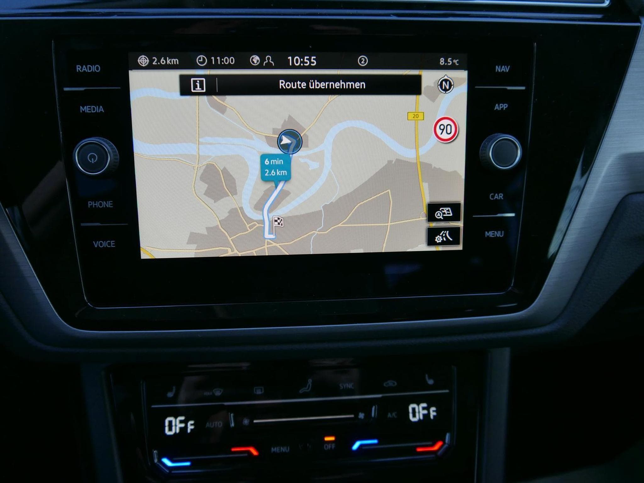 VW Touran Comfortline (2026) - Foto 15