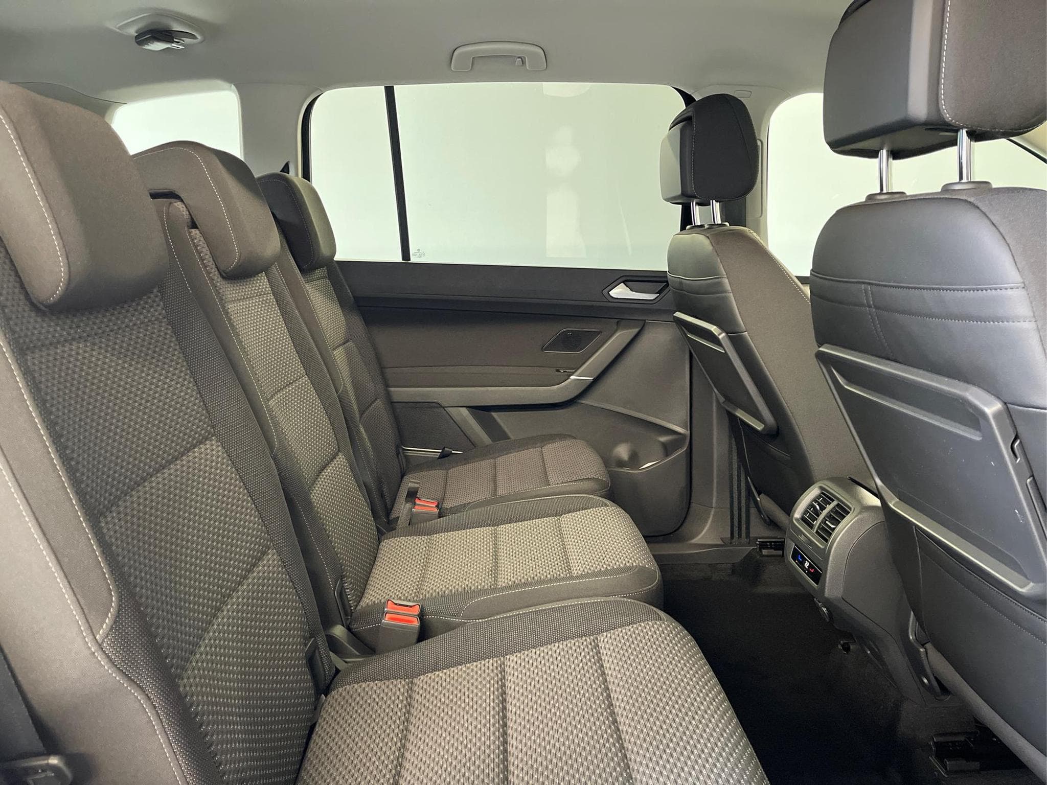 VW Touran Comfortline (2026) - Foto 15