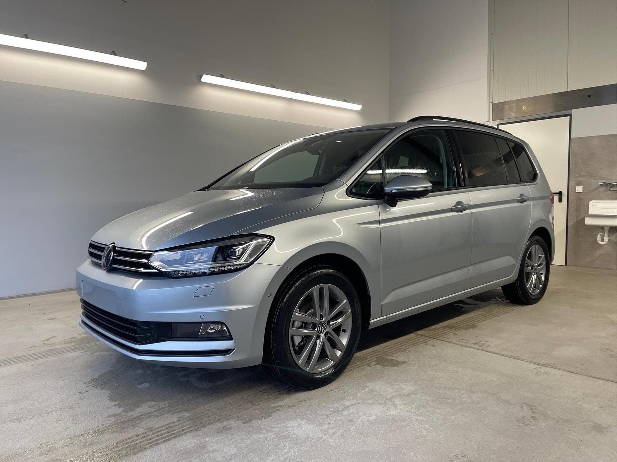 VW Touran Comfortline (2026) - Photo 1