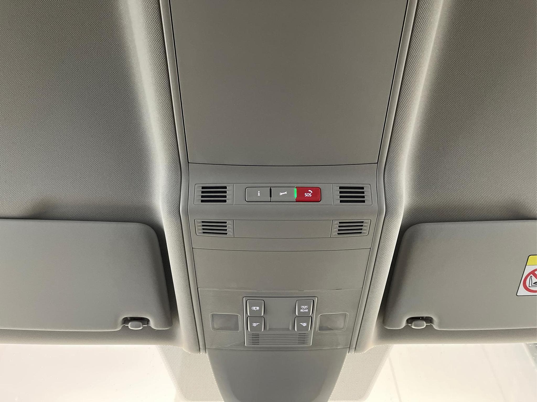 VW Touran Comfortline (2026) - Photo 11