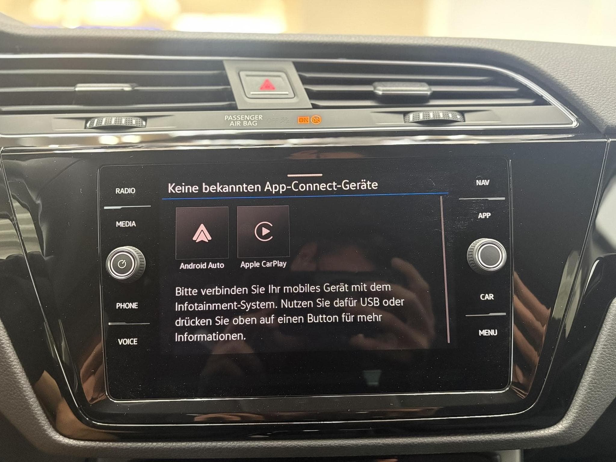 VW Touran R-LINE (2026) - Foto 21