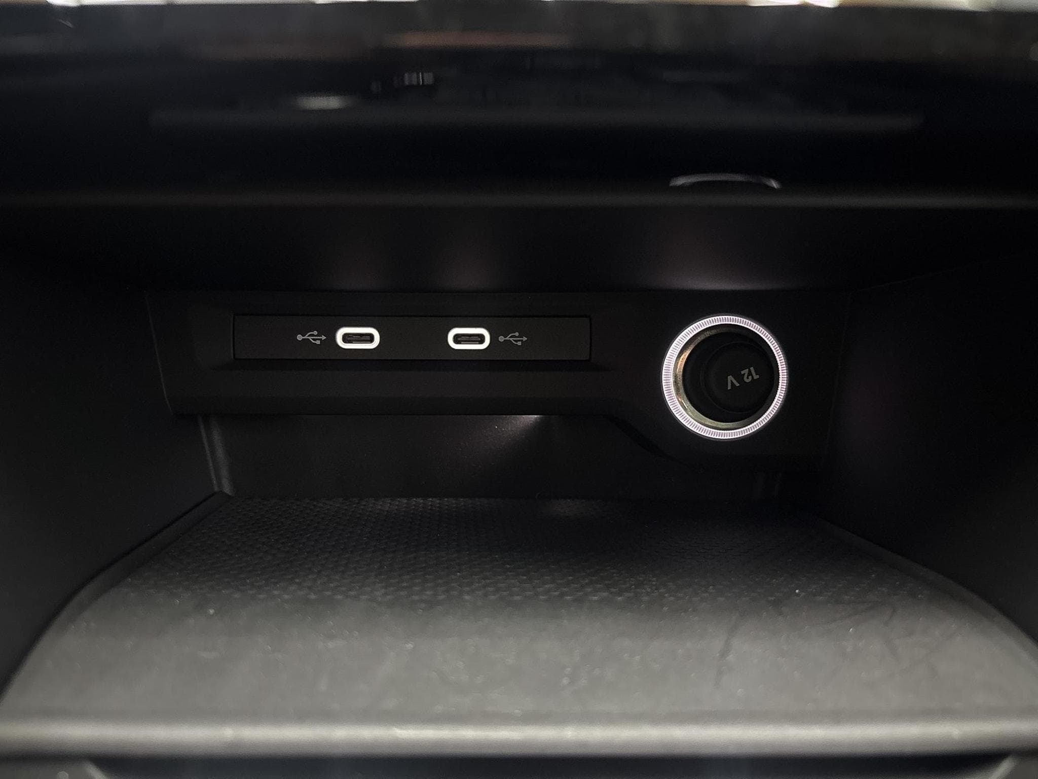 VW Touran R-LINE (2026) - Foto 25