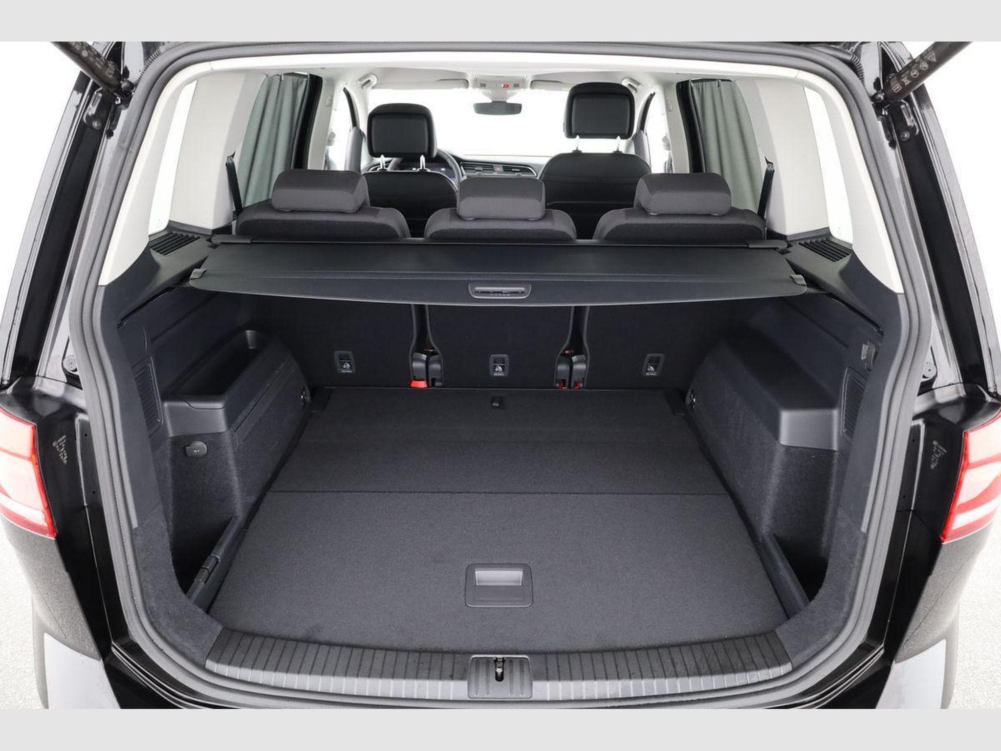 VW Touran Comfortline BMT/Start-Stopp (2026) - Foto 11