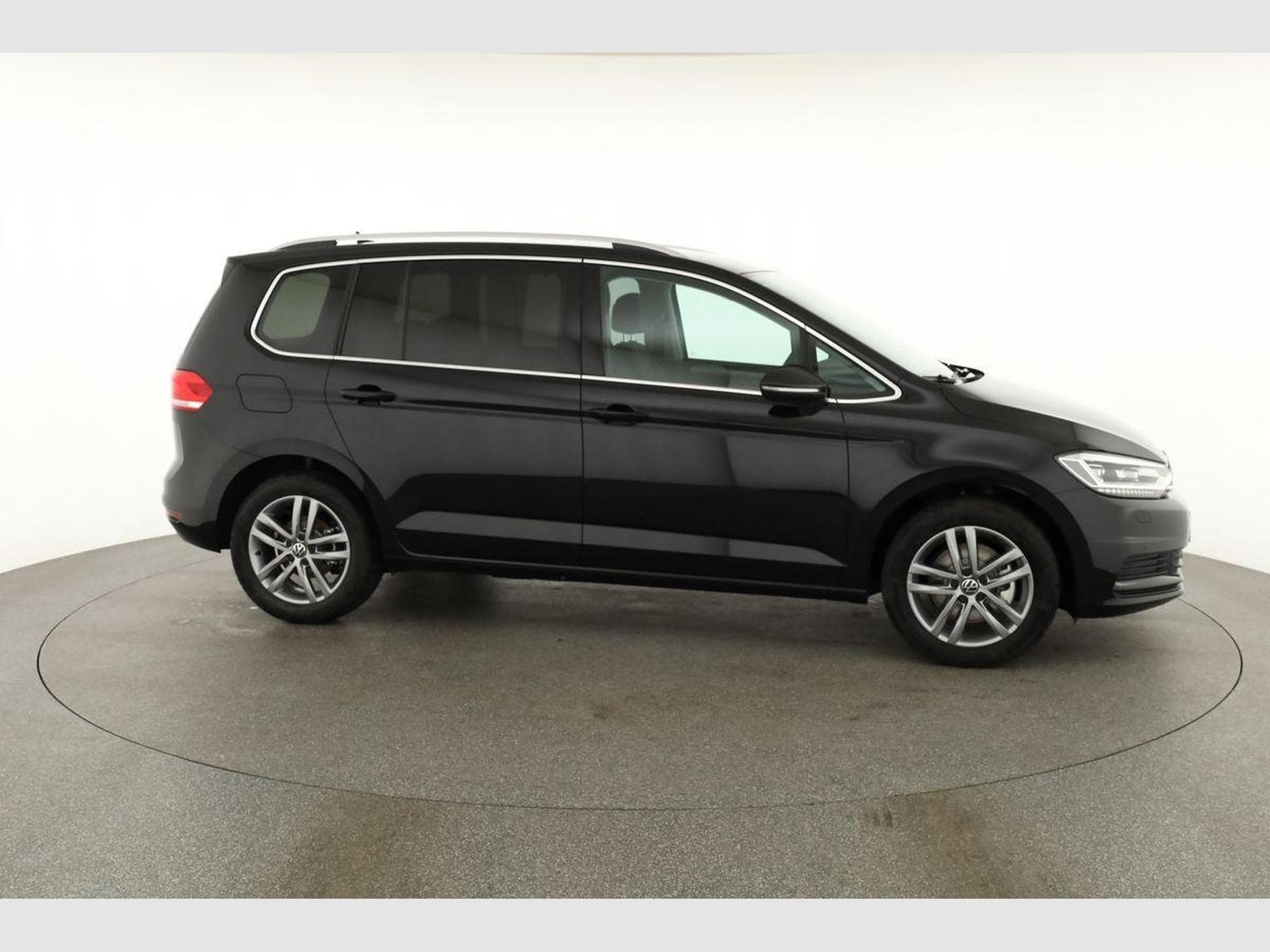 VW Touran Comfortline BMT/Start-Stopp (2026) - Foto 21