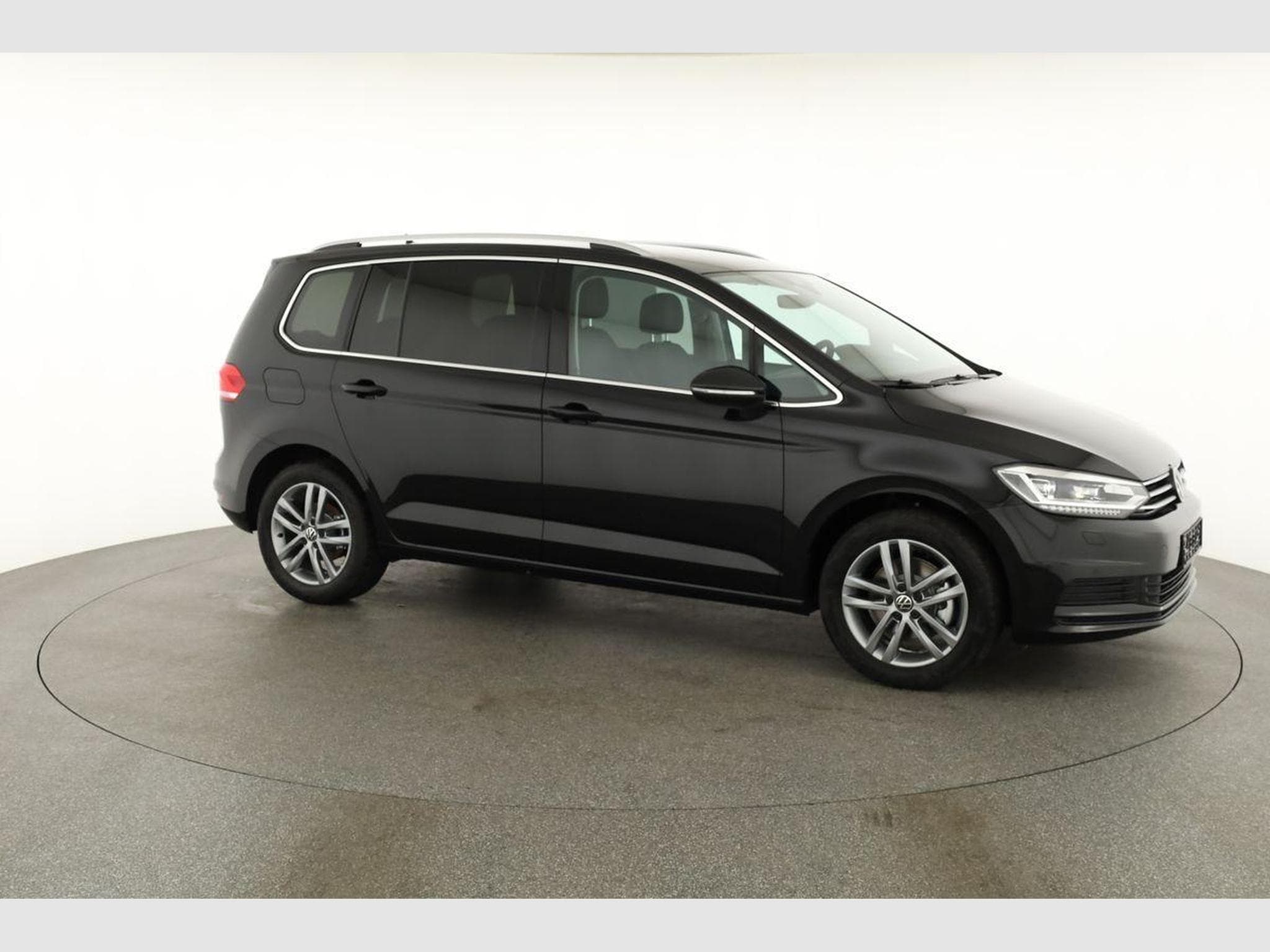 VW Touran Comfortline BMT/Start-Stopp (2026) - Foto 22