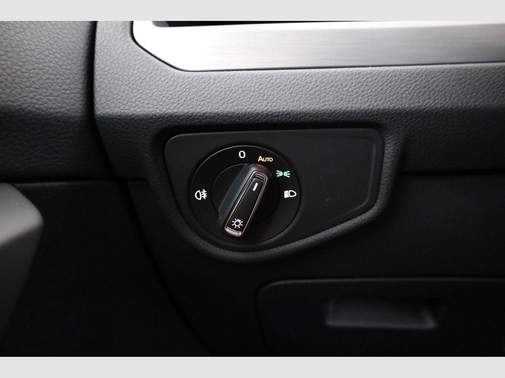 VW Touran Comfortline BMT/Start-Stopp (2026) - Foto 8