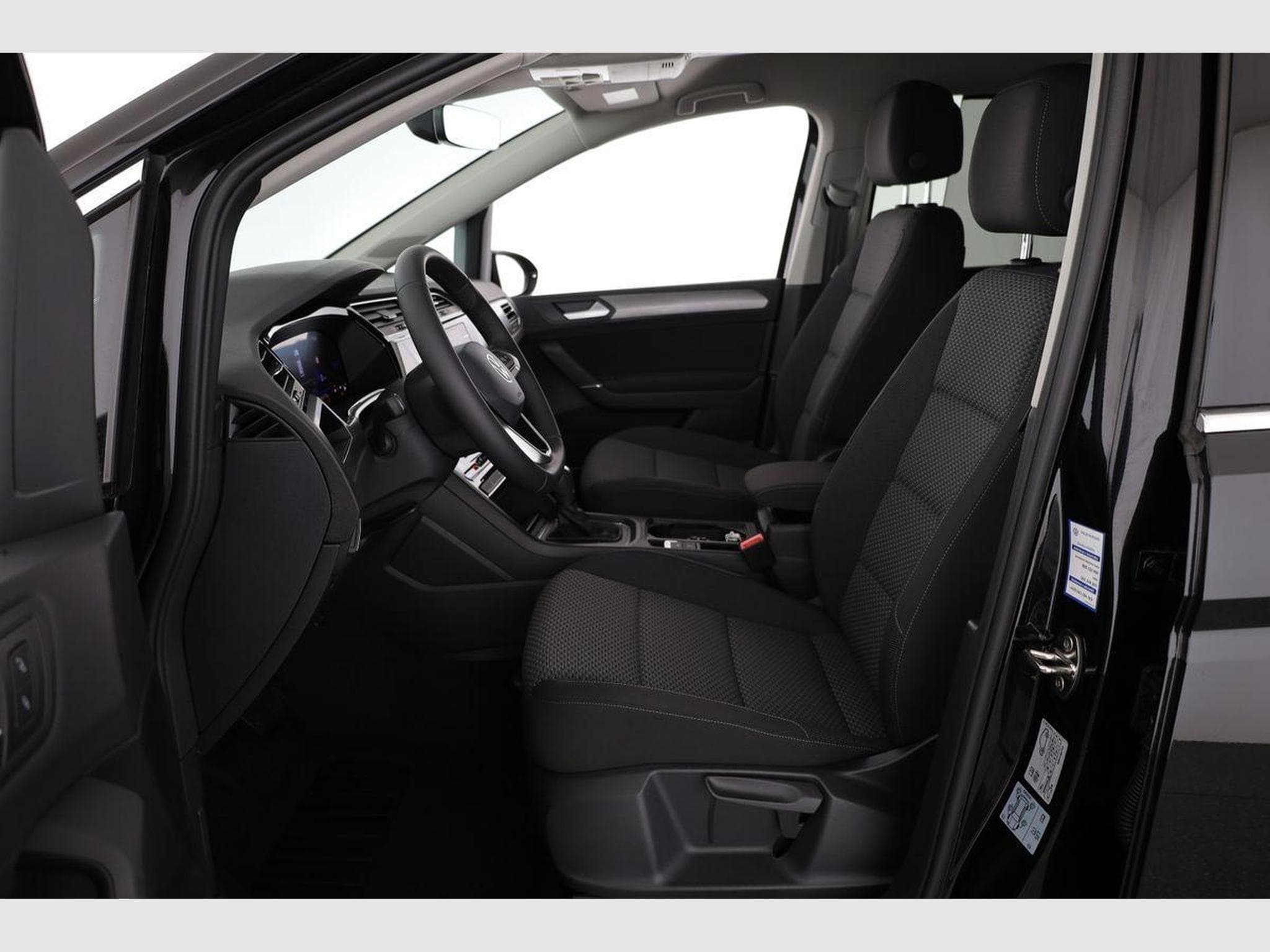 VW Touran Comfortline BMT/Start-Stopp (2026) - Foto 9