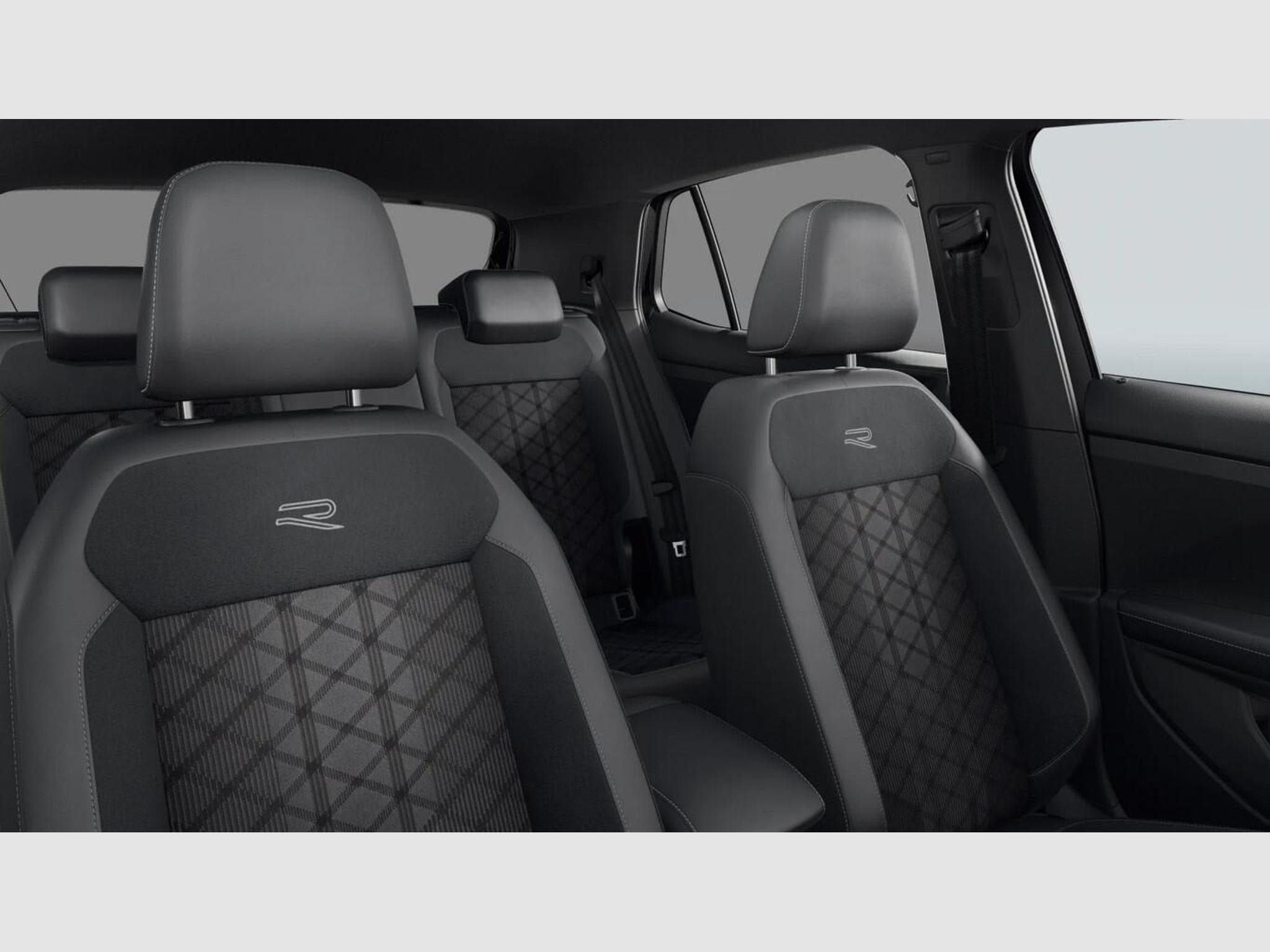 VW T-Cross R-Line Matrix 18Z (2026) - Foto 5