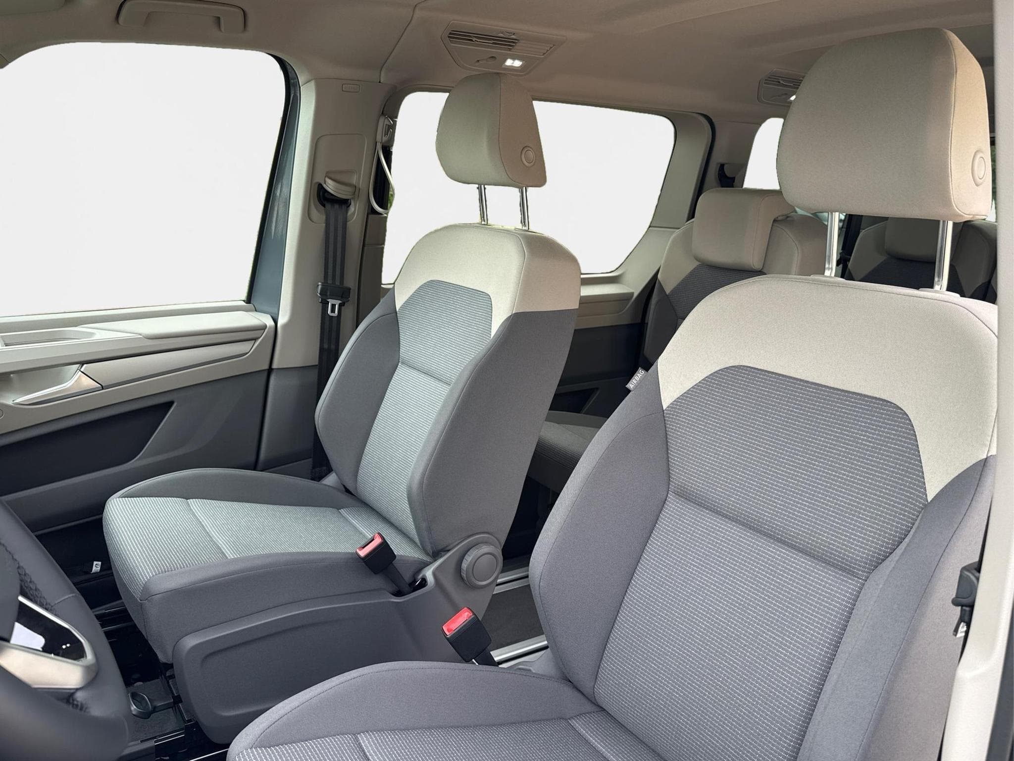 VW T7 Business (2026) - Foto 14
