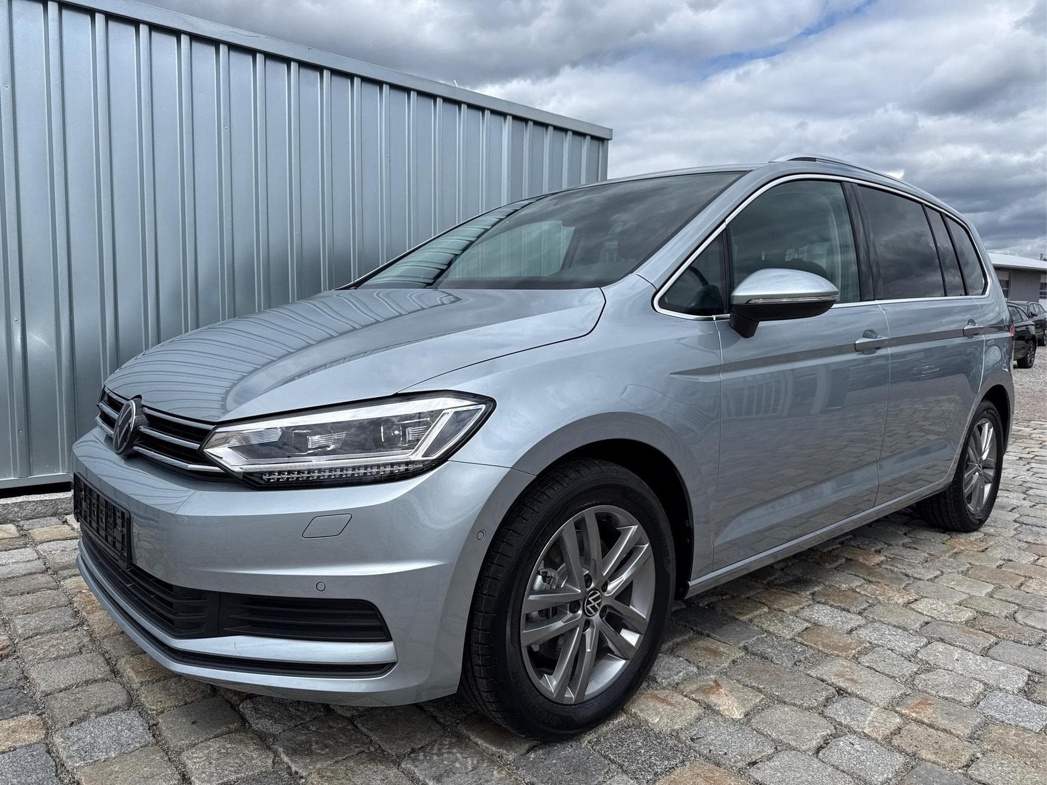 VW Touran Comfort Plus Edition-150 (2026) - Foto 1
