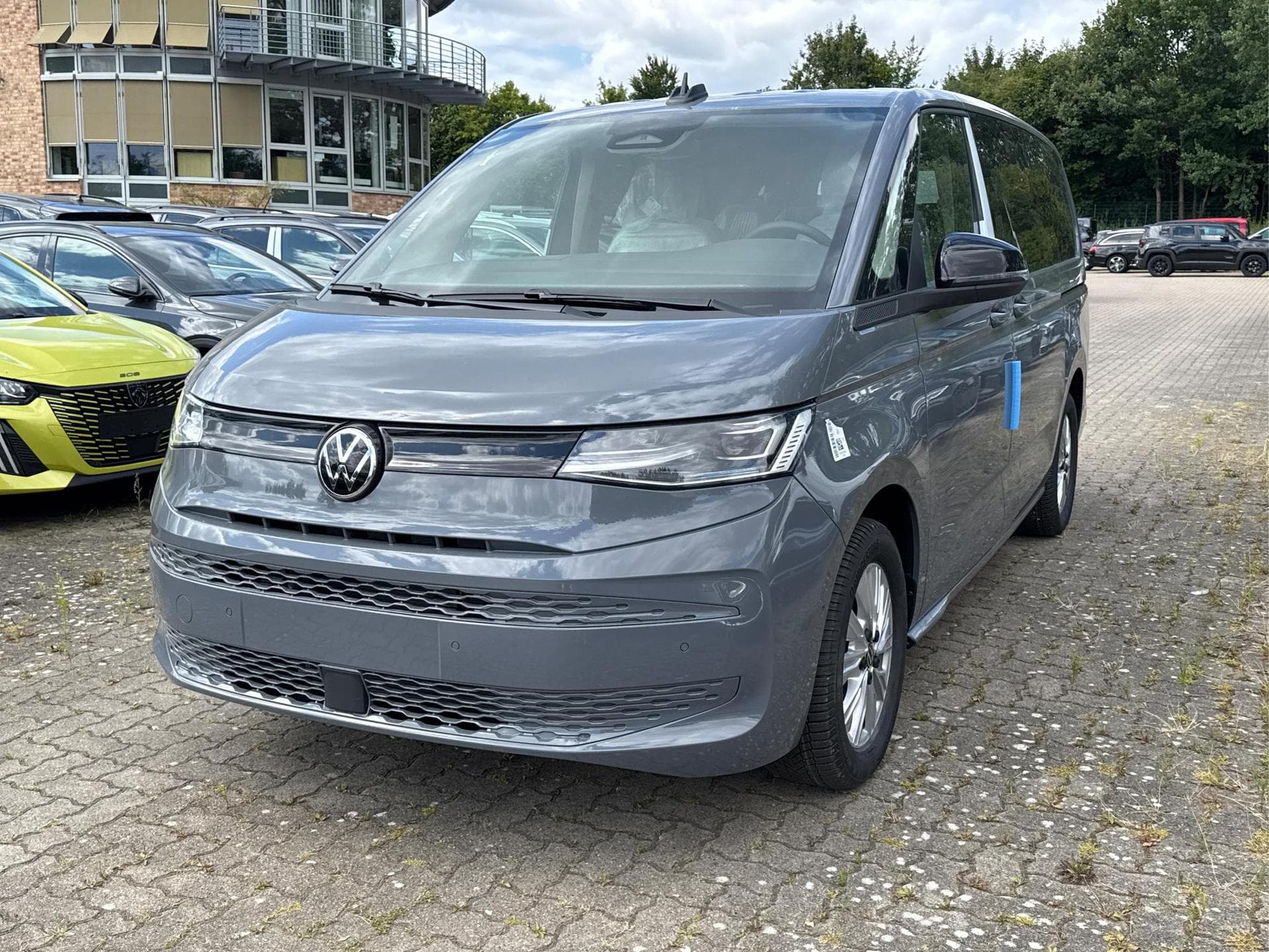VW T7 Business (2026) - Foto 1