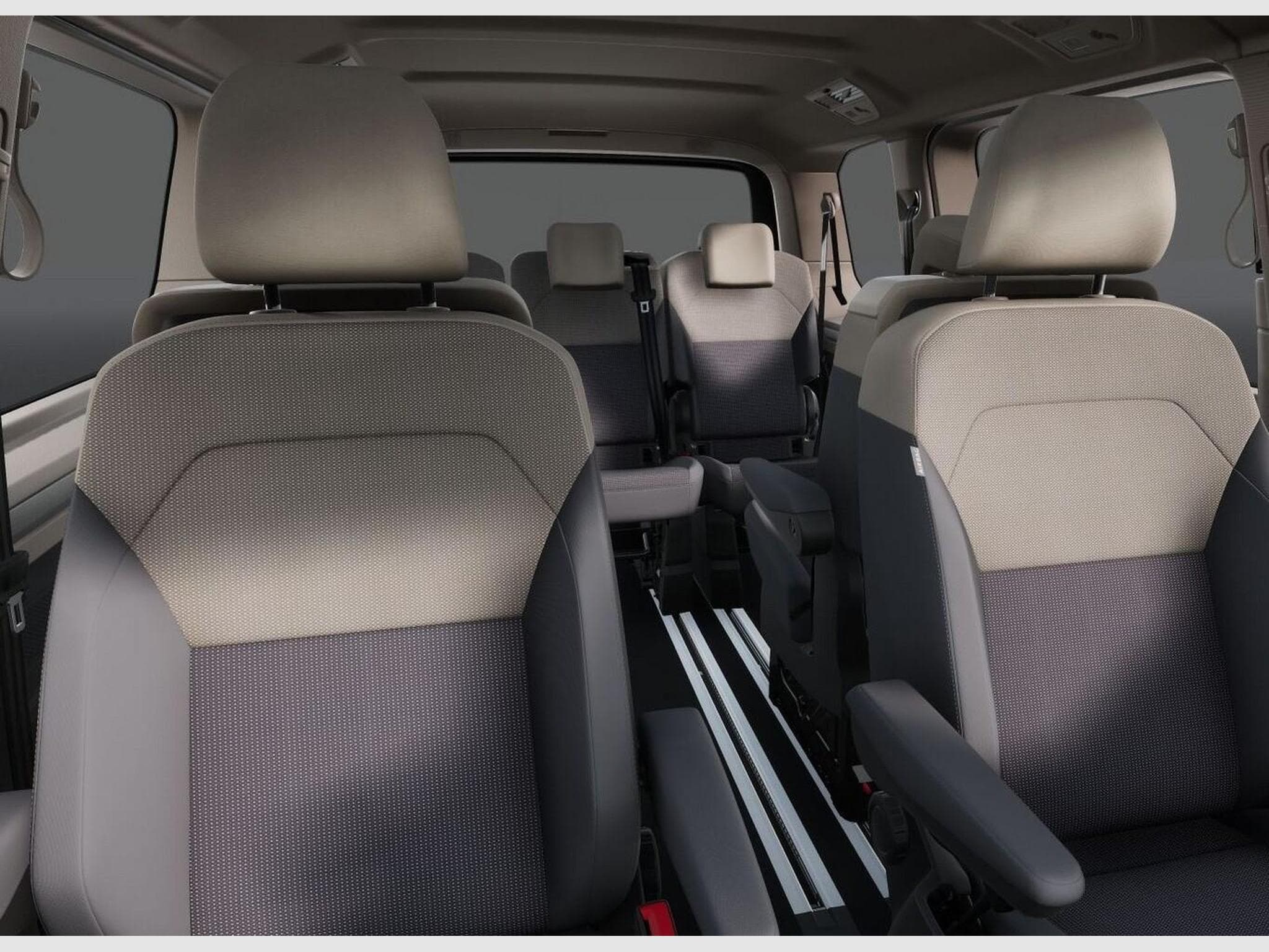 VW T7 LIFE (2026) - Photo 8