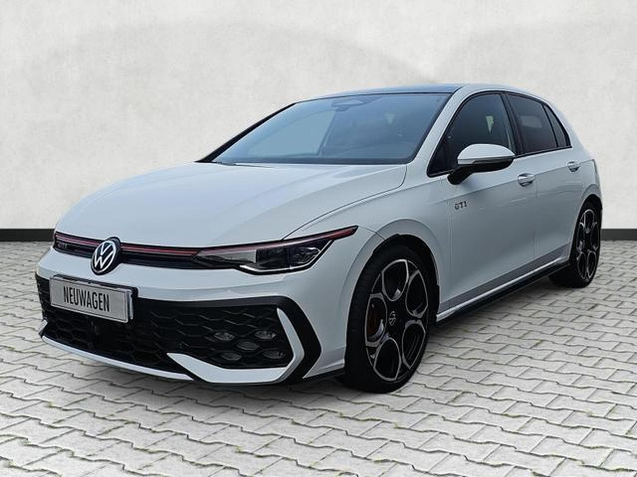 VW Golf 2.0 TSI 195 kW GTI (2026) - Photo 3