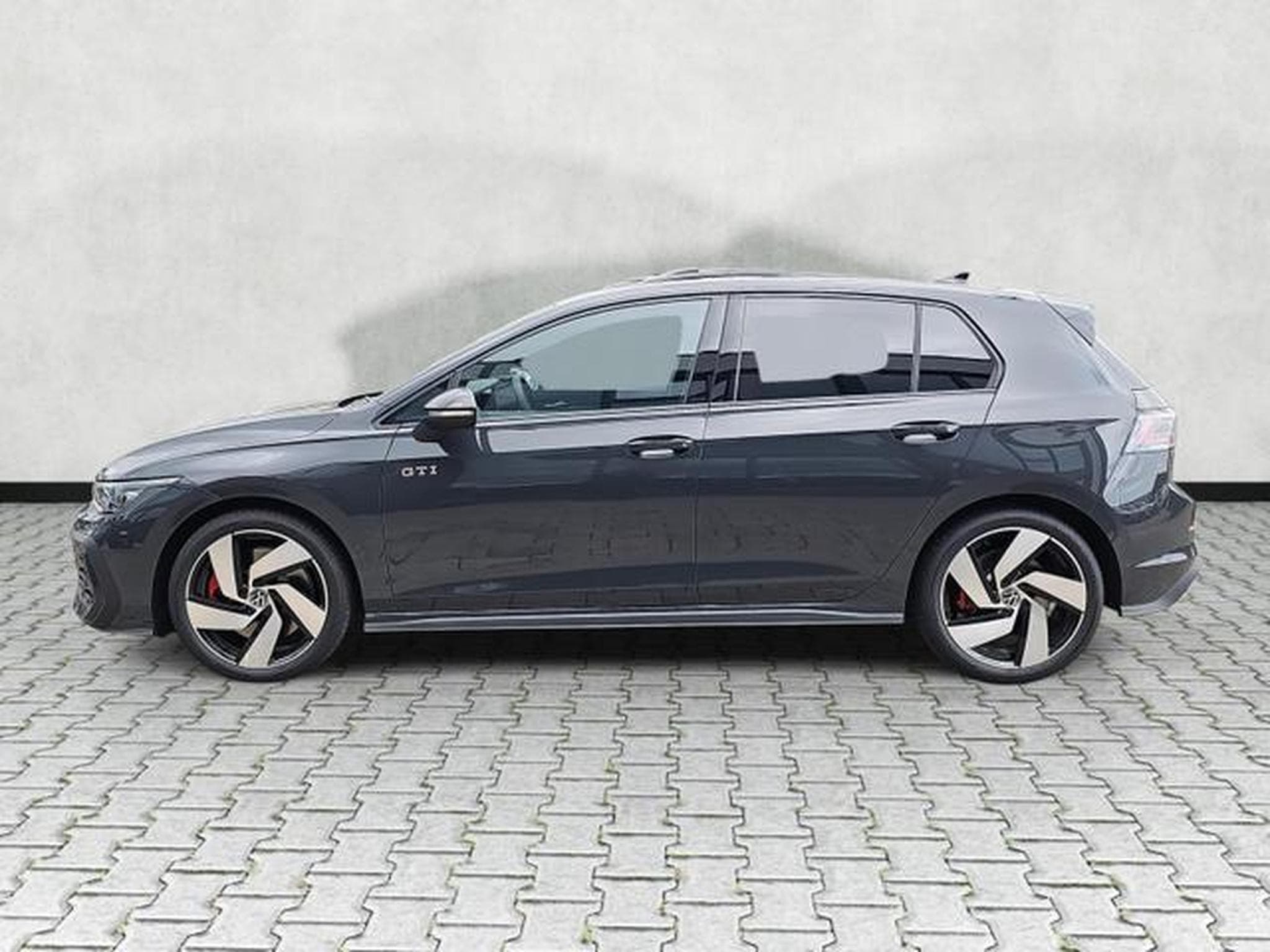 VW Golf 2.0 TSI 195 kW GTI (2026) - Photo 4
