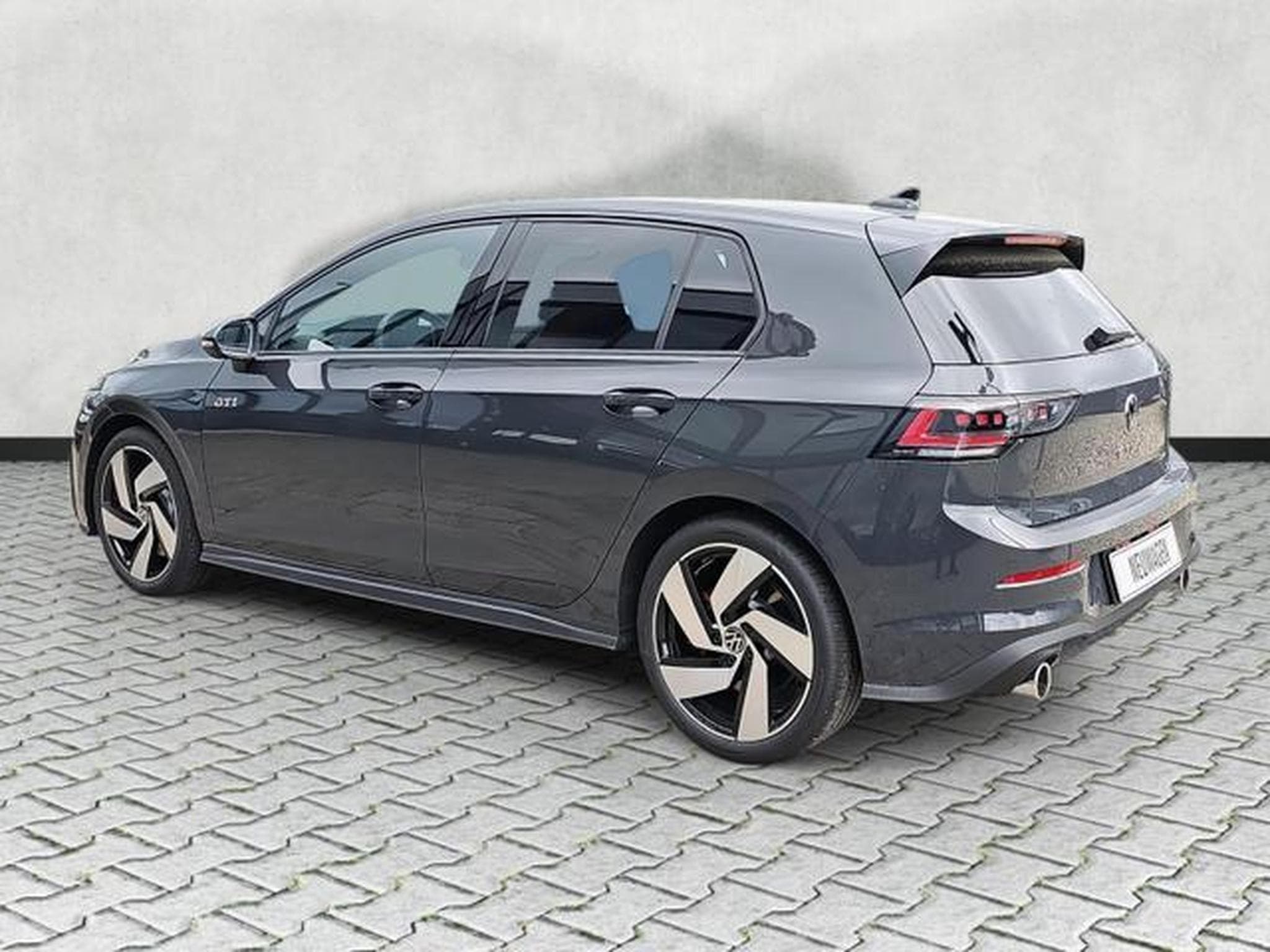 VW Golf 2.0 TSI 195 kW GTI (2026) - Photo 5