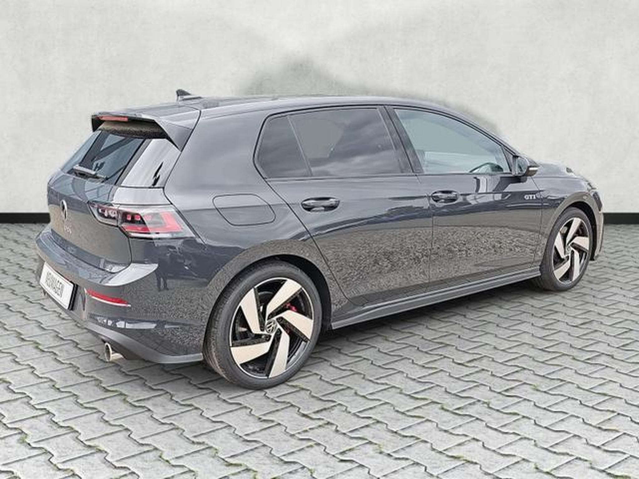 VW Golf 2.0 TSI 195 kW GTI (2026) - Photo 7