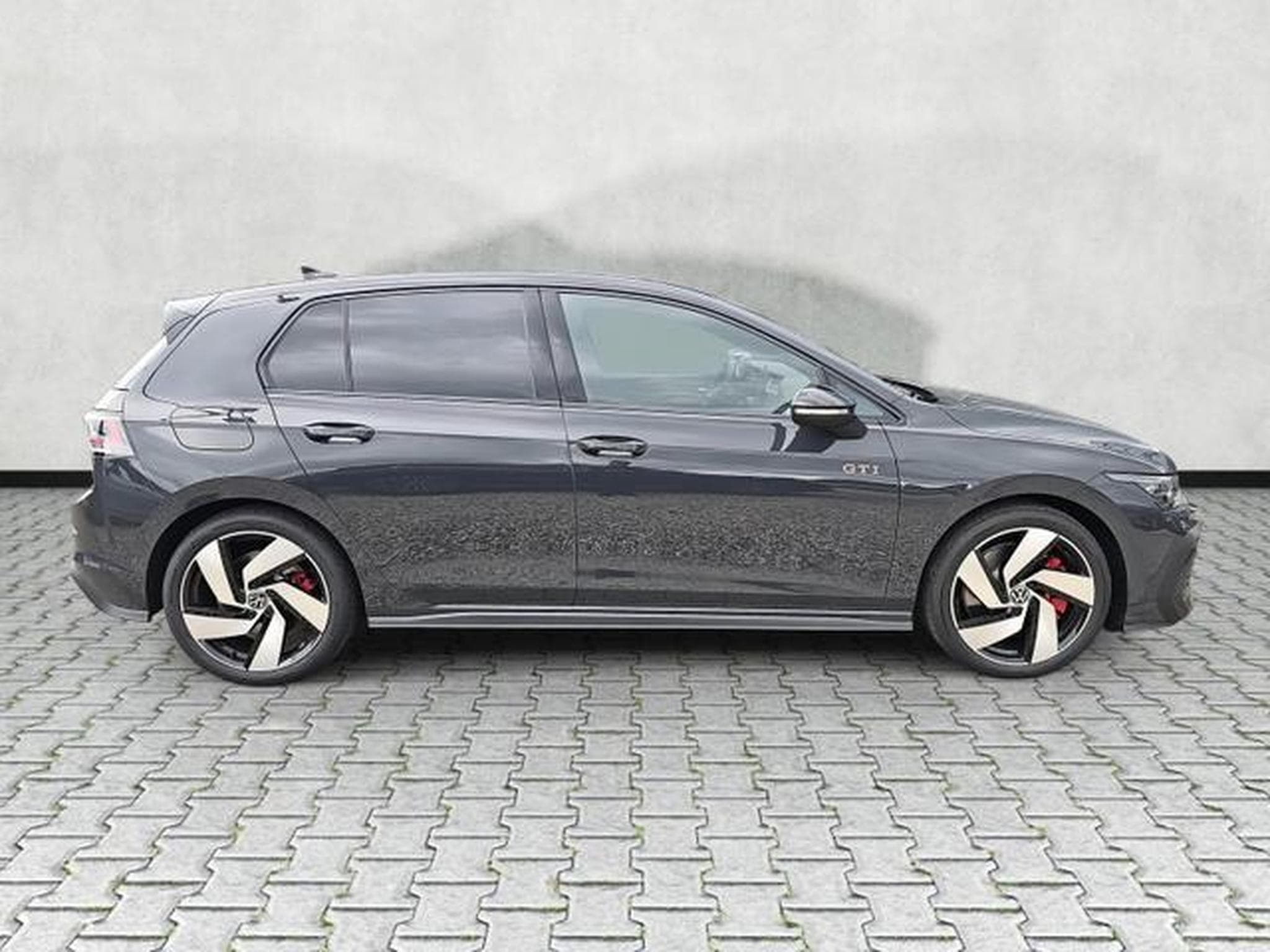 VW Golf 2.0 TSI 195 kW GTI (2026) - Photo 8