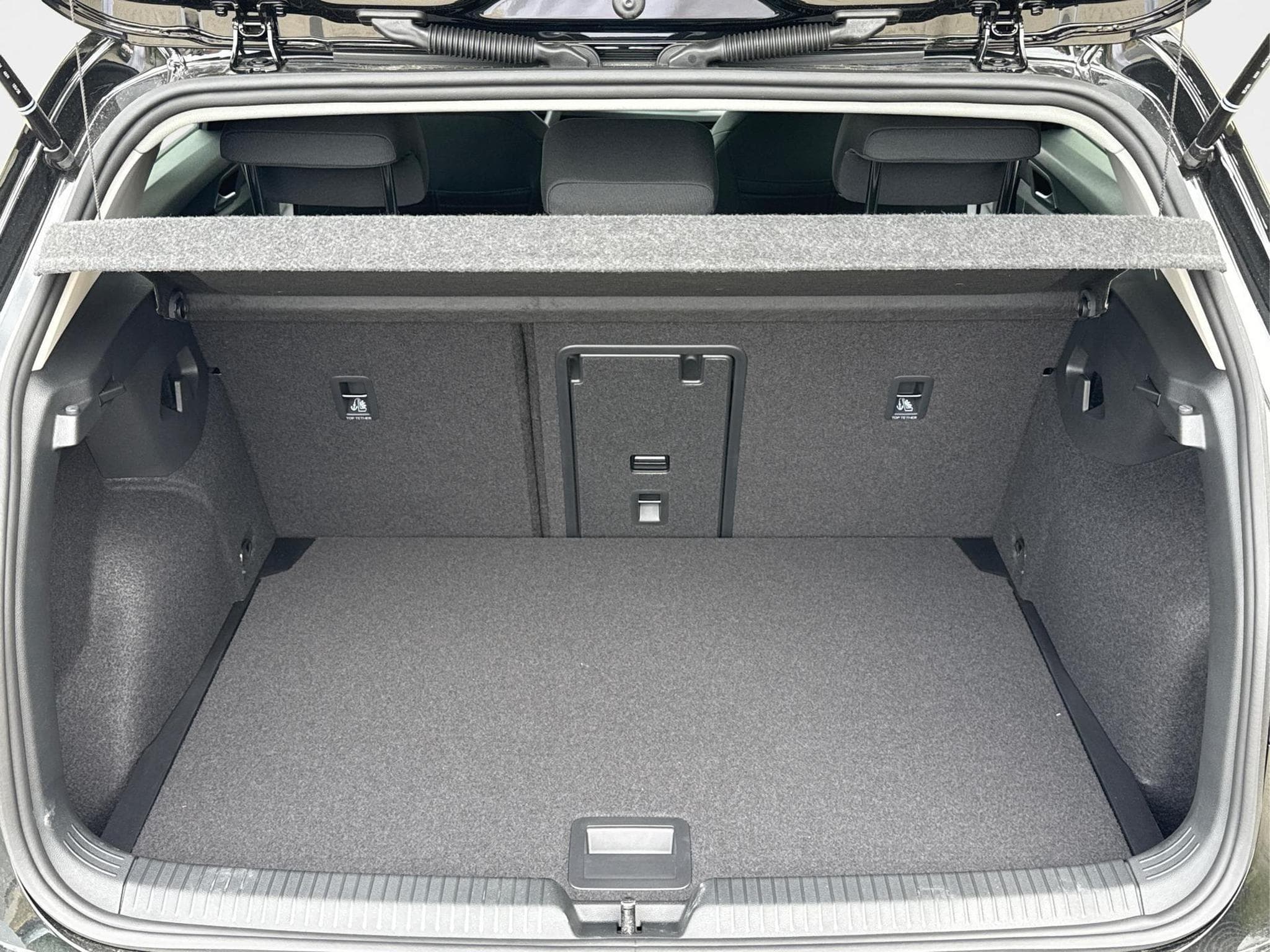VW Golf Prime (2026) - Foto 11
