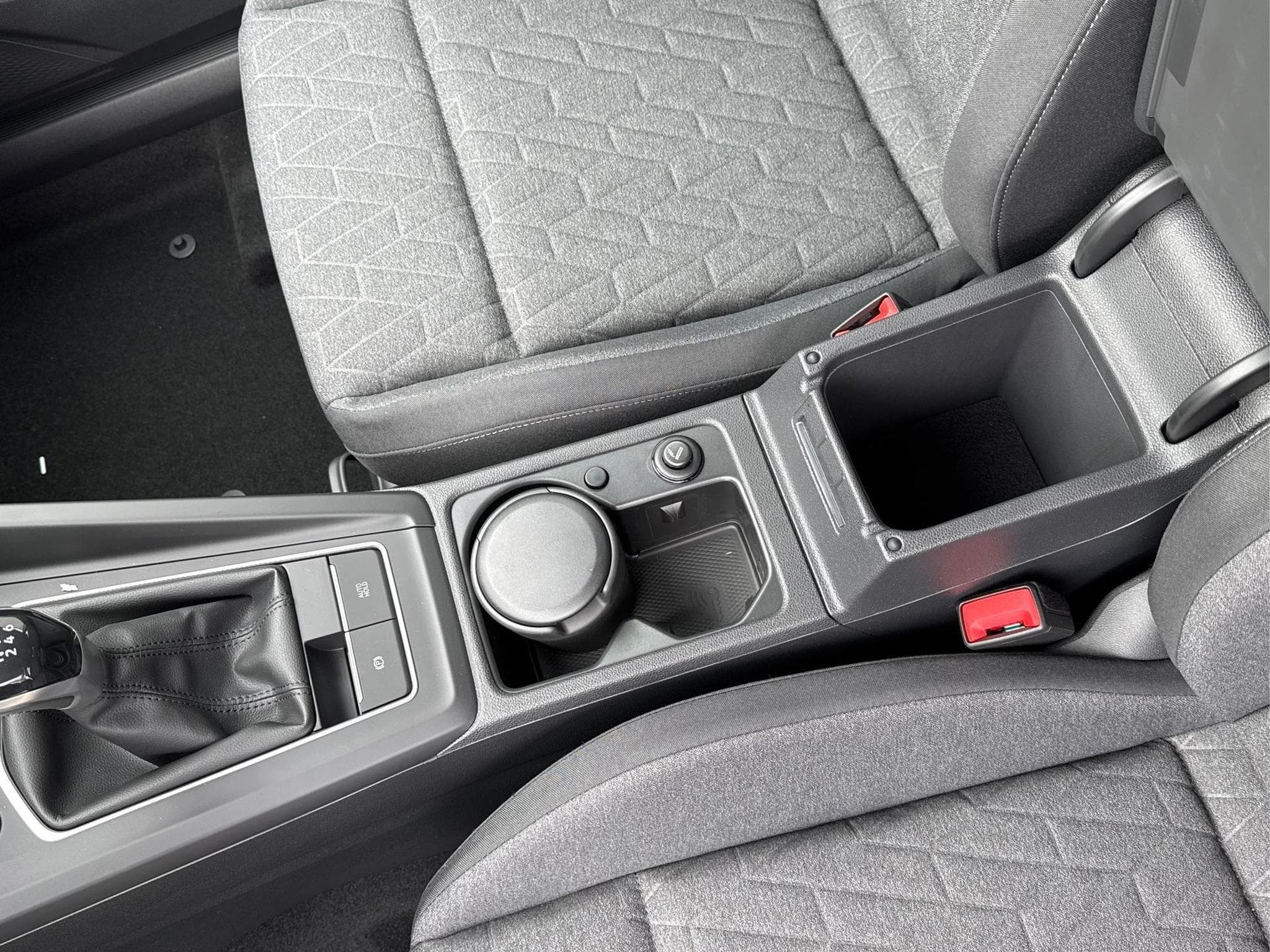 VW Golf Prime (2026) - Foto 16