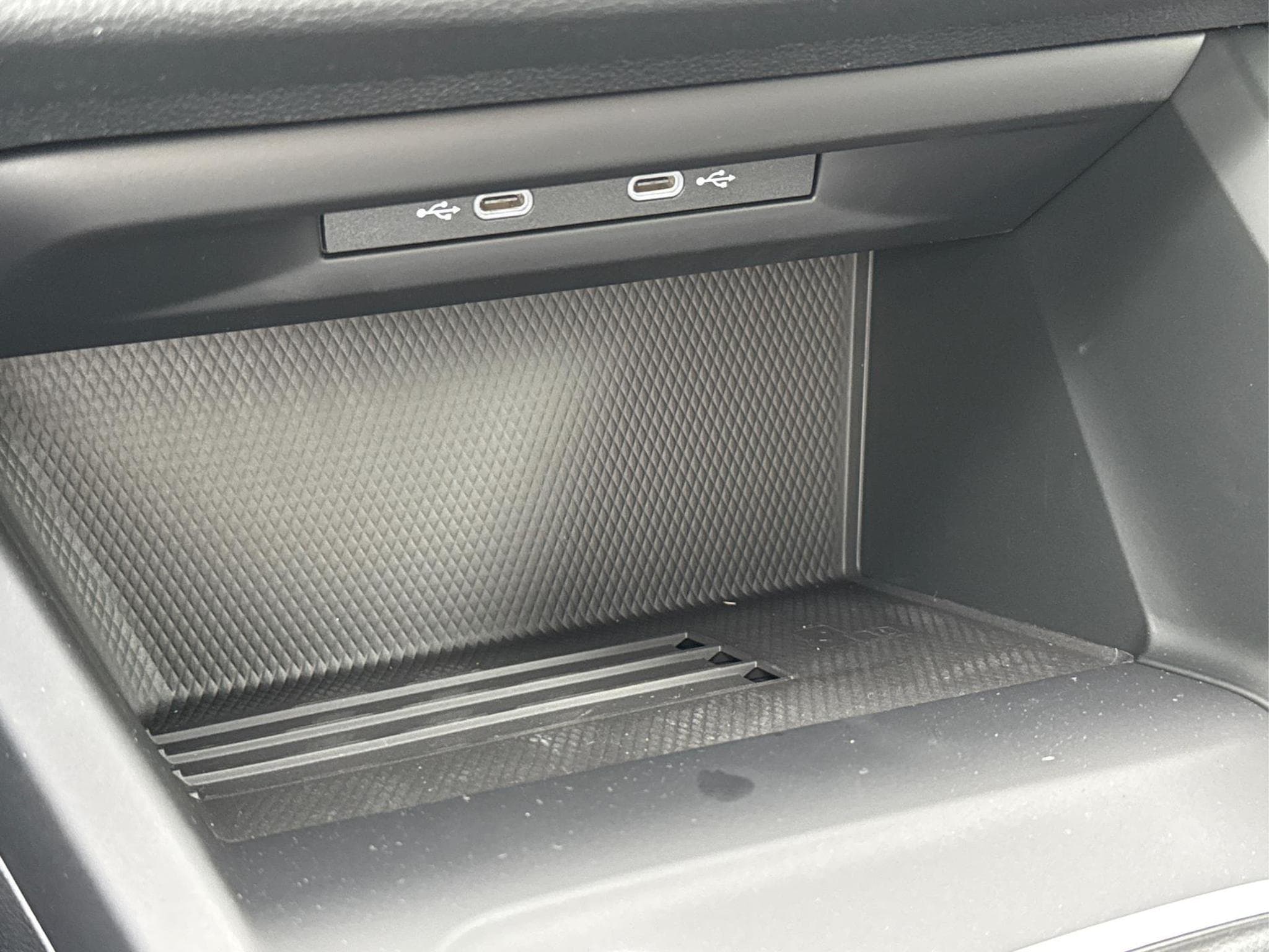 VW Golf Prime (2026) - Foto 21