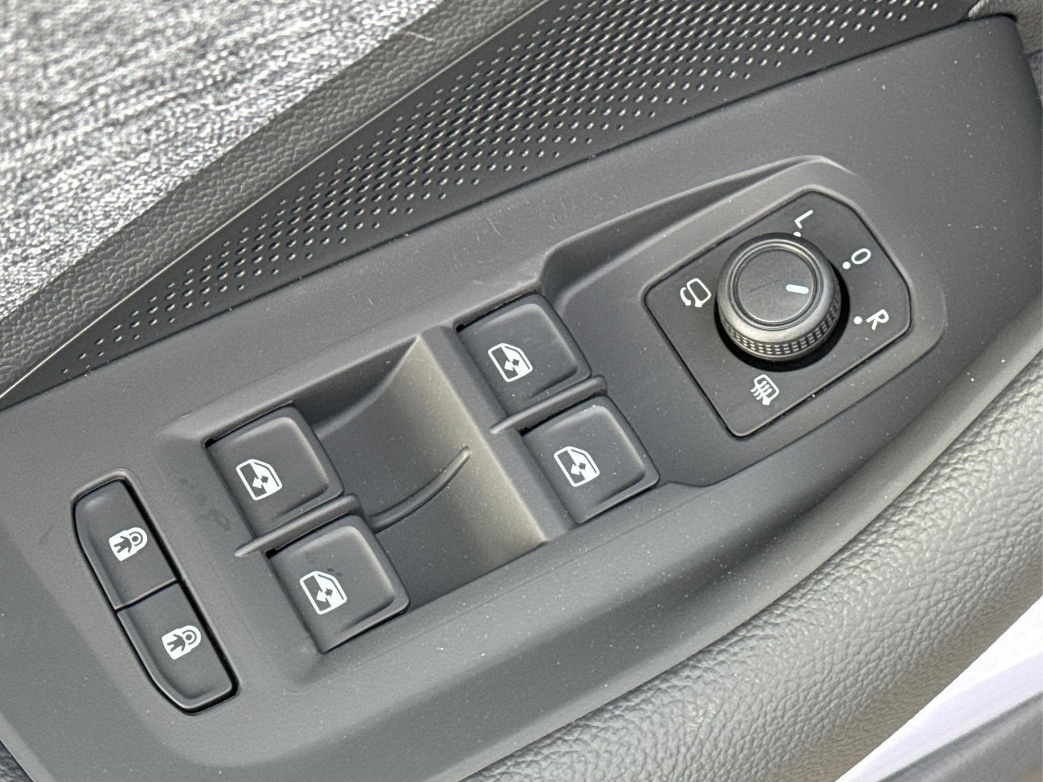 Skoda Superb Selection (2026) - Photo 20