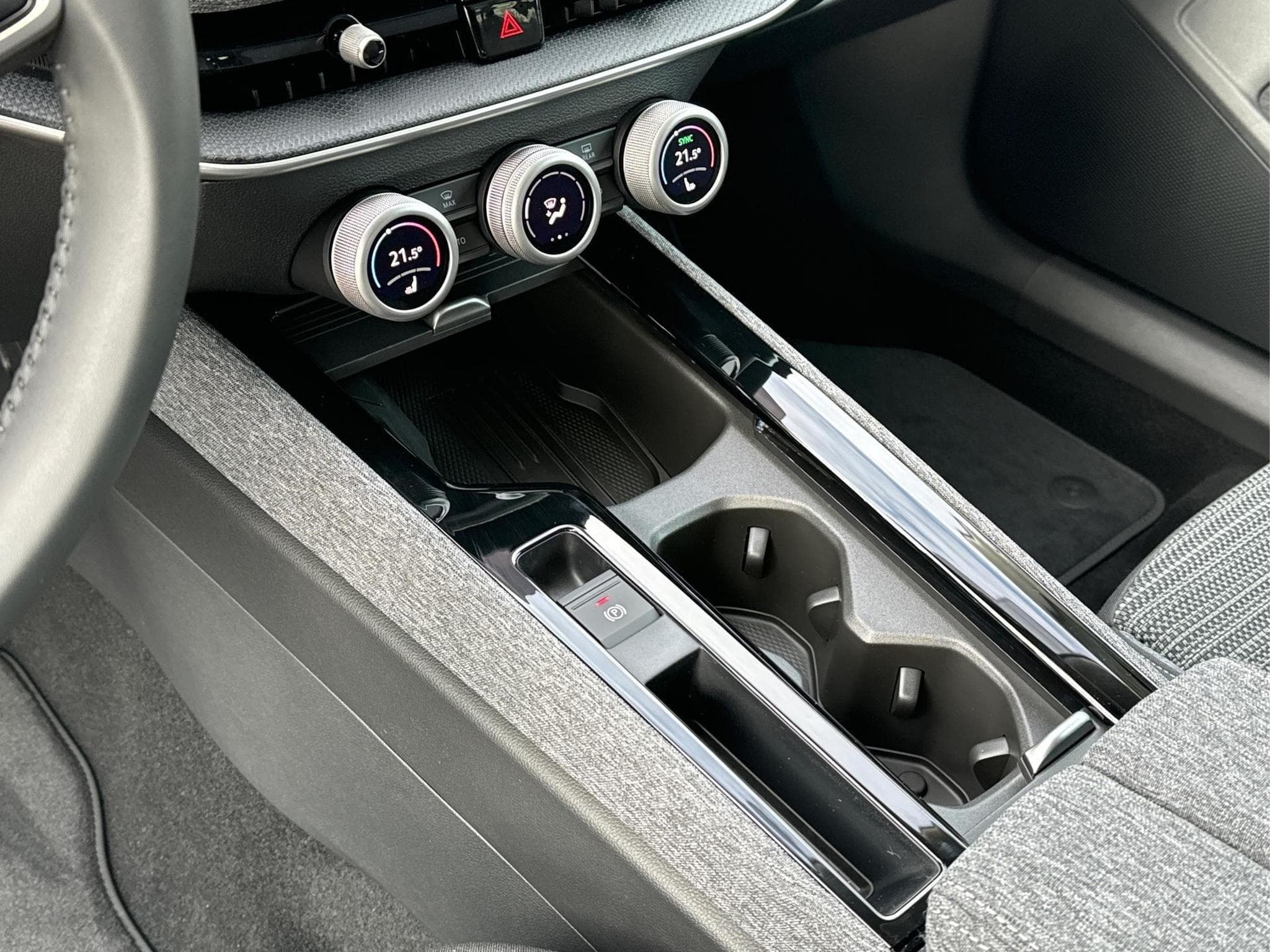 Skoda Superb Selection (2026) - Photo 16