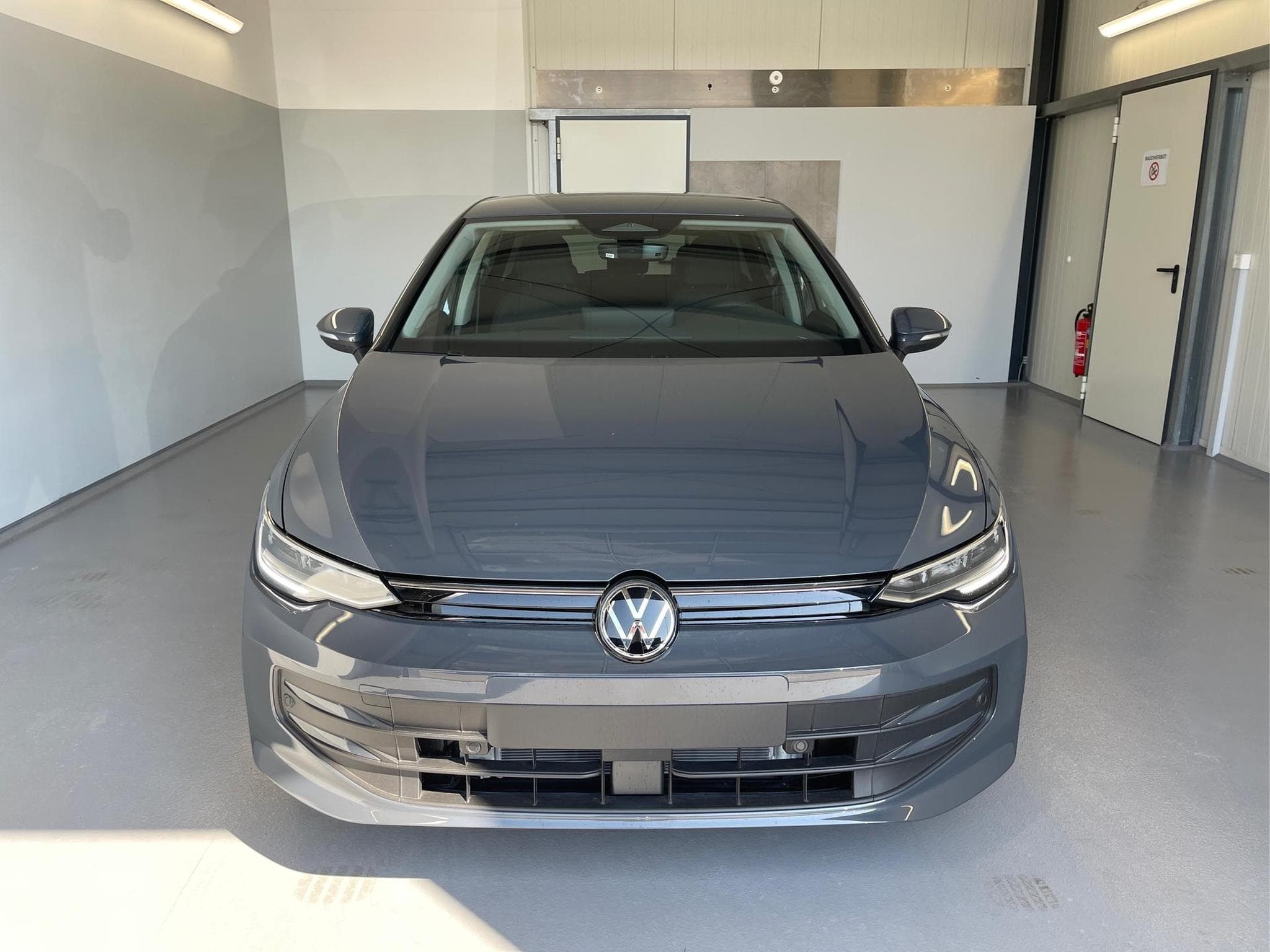 VW Golf LIFE (2026) - Photo 2