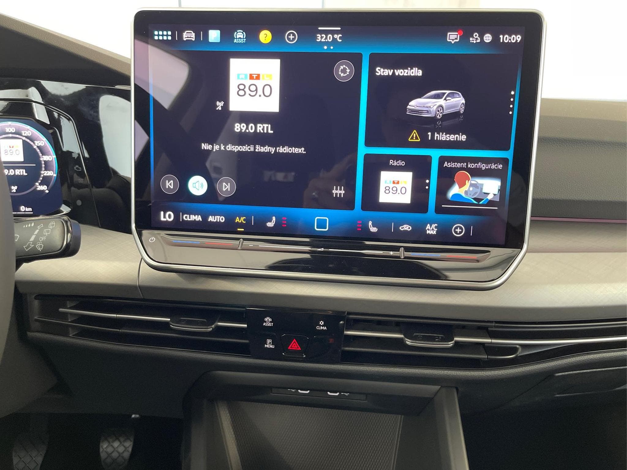 VW Golf LIFE (2026) - Photo 7