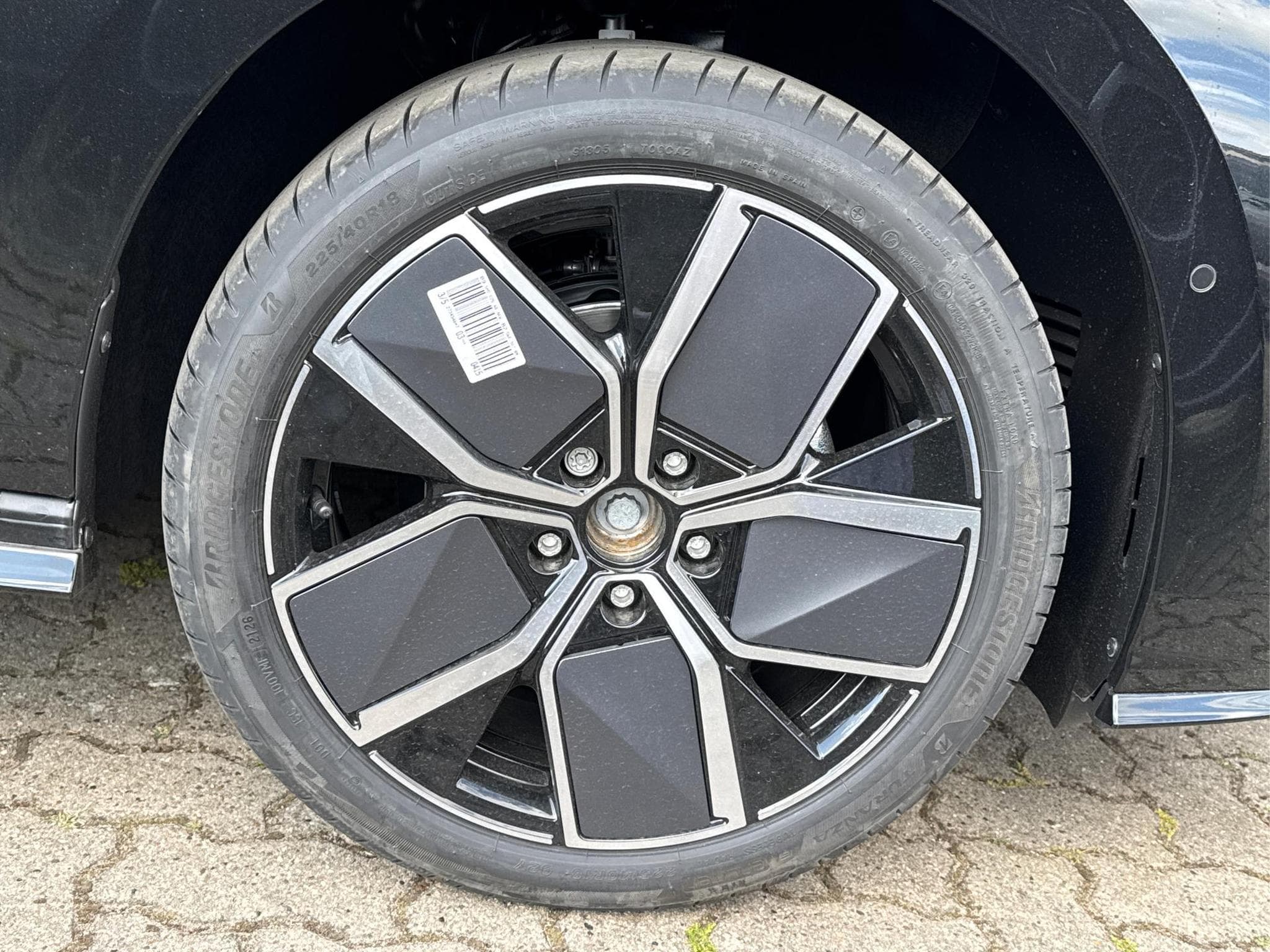 VW Golf R-Line Limited (2026) - Foto 8