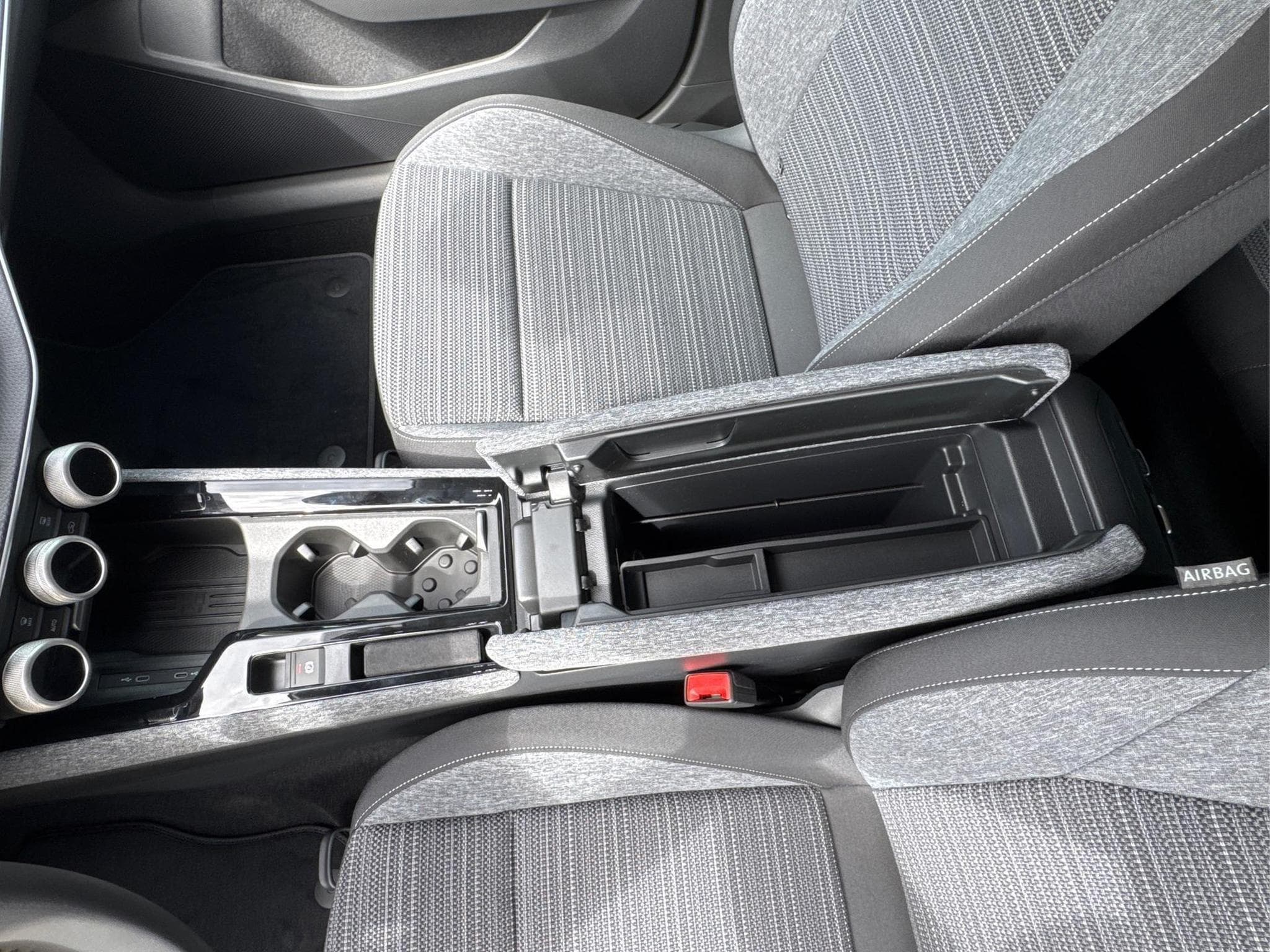 Skoda Superb Selection (2026) - Foto 19