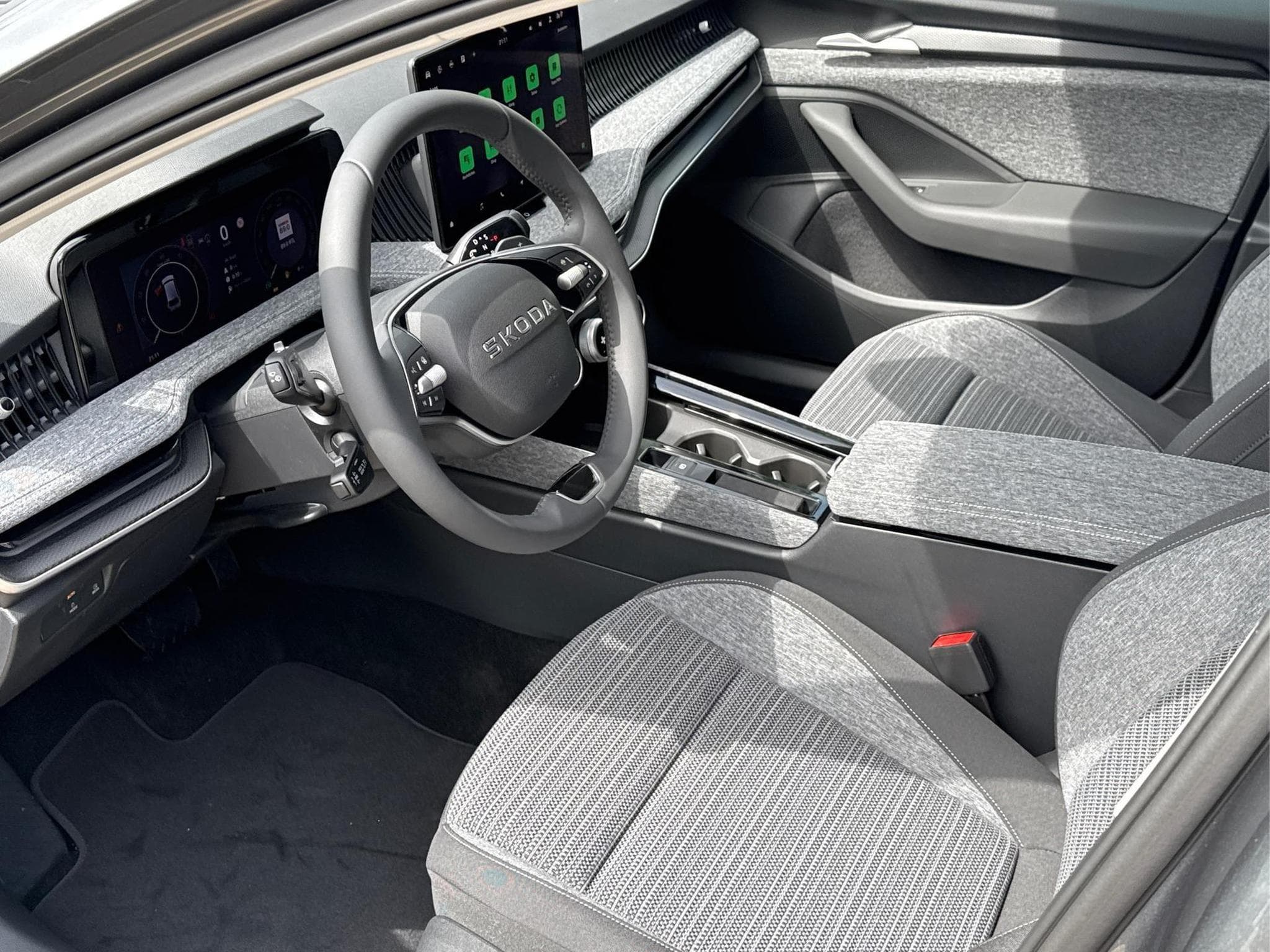 Skoda Superb Selection (2026) - Foto 9