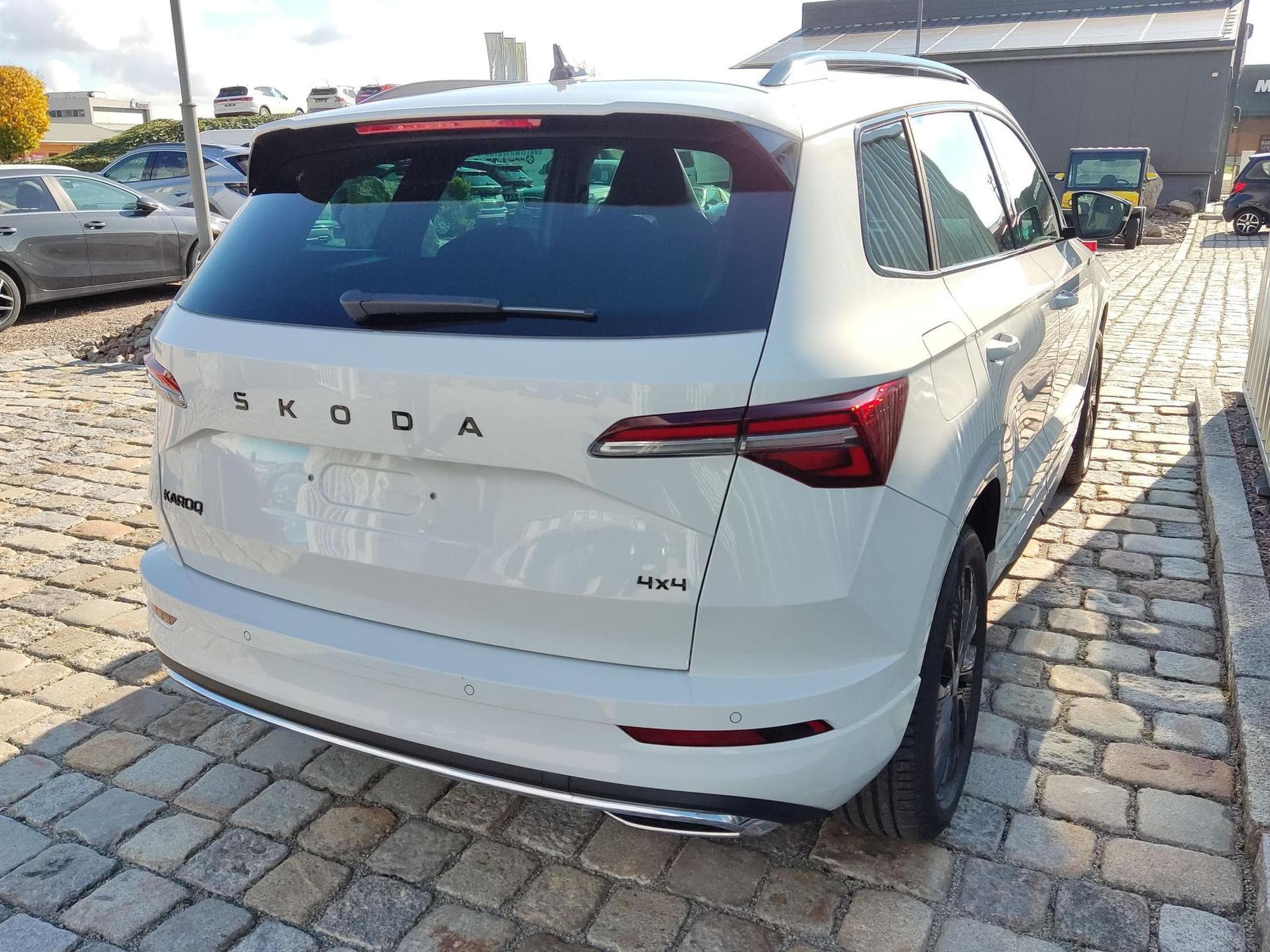 Skoda Karoq Sportline 2.0 TSI (2026) - Foto 4