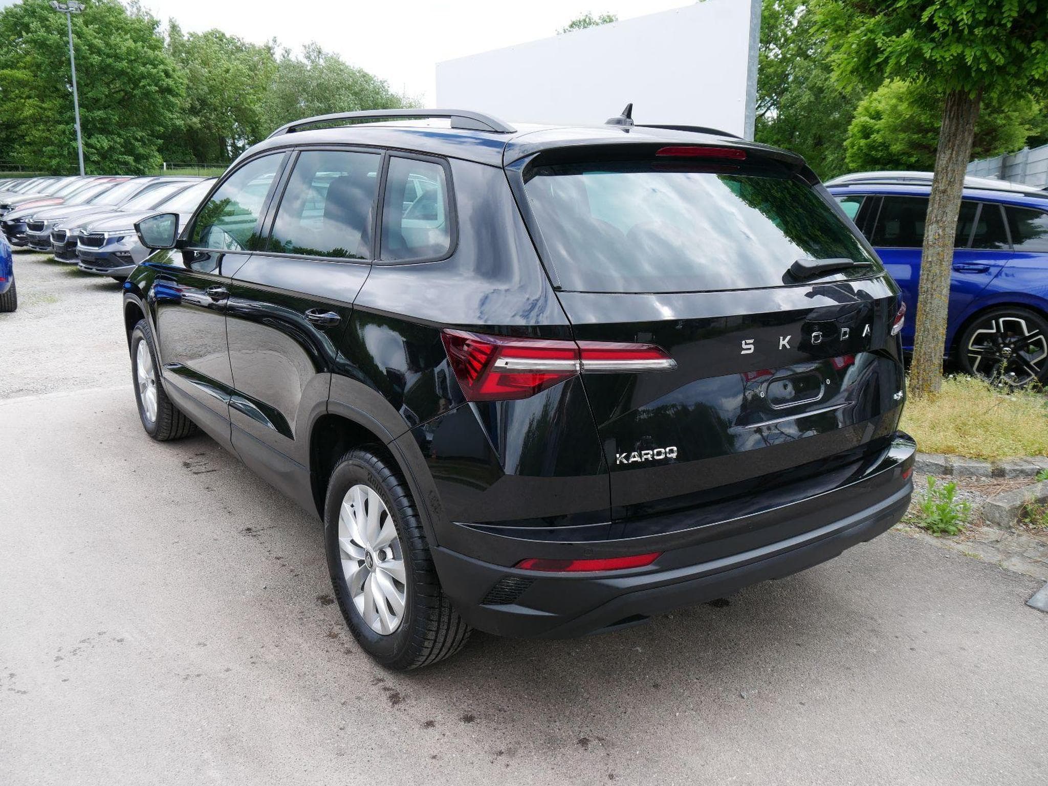 Skoda Karoq Selection 2.0 TDI DSG 4x4 (2026) - Foto 5