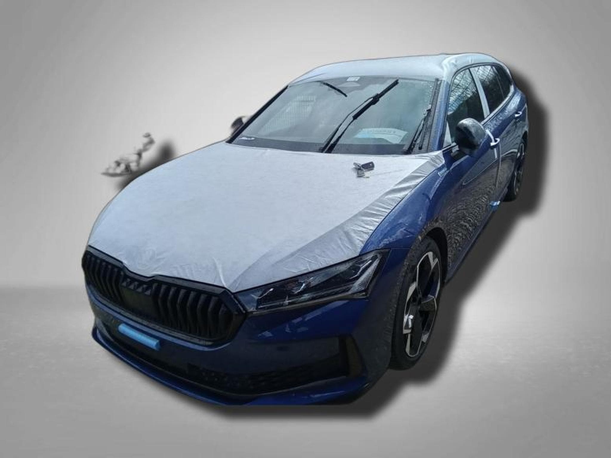 Skoda Superb Sportline 2.0 TSI 7-Gang-DSG 4x4 (2026) - Foto 1