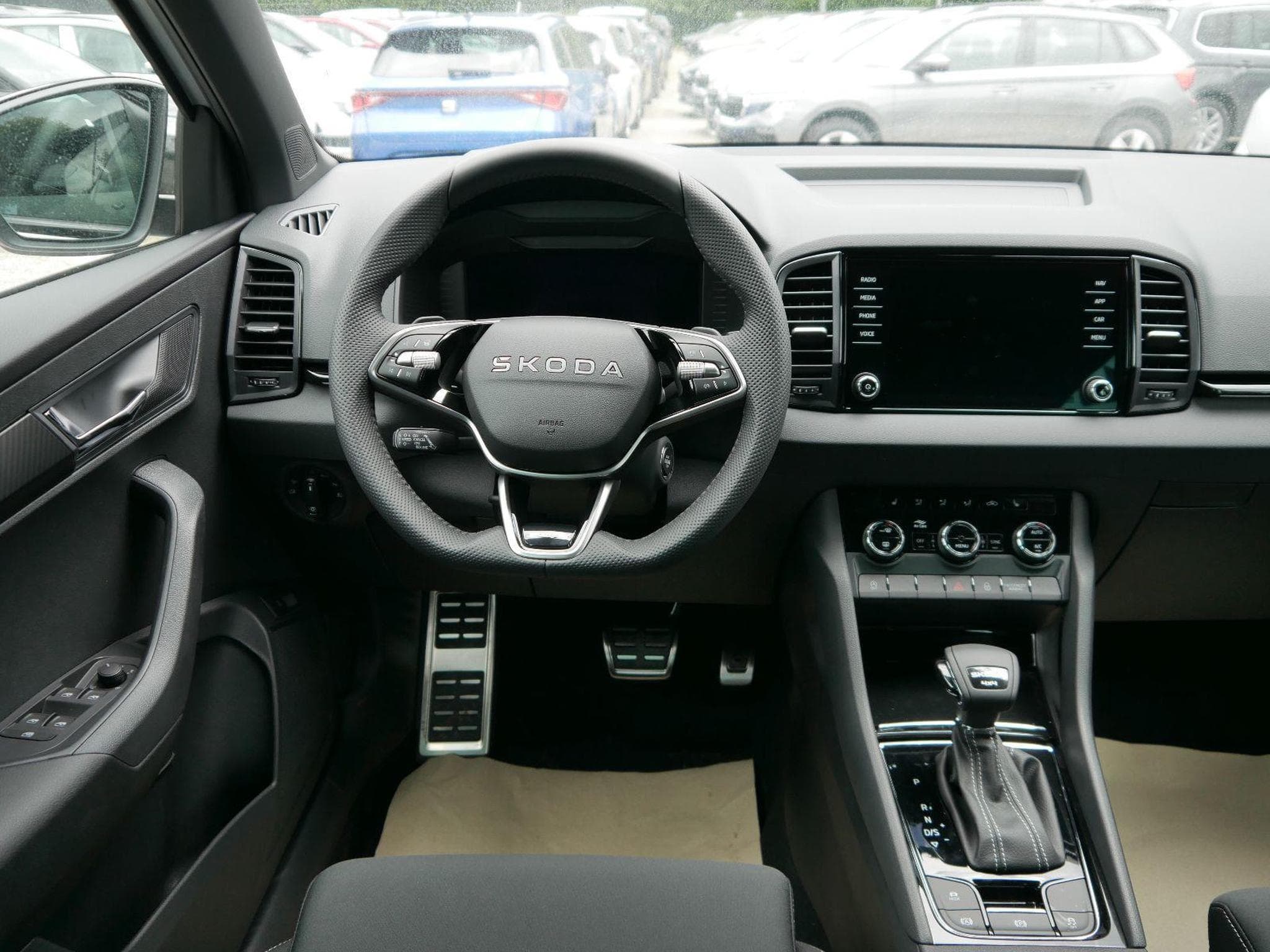 Skoda Karoq Sportline (2026) - Foto 10