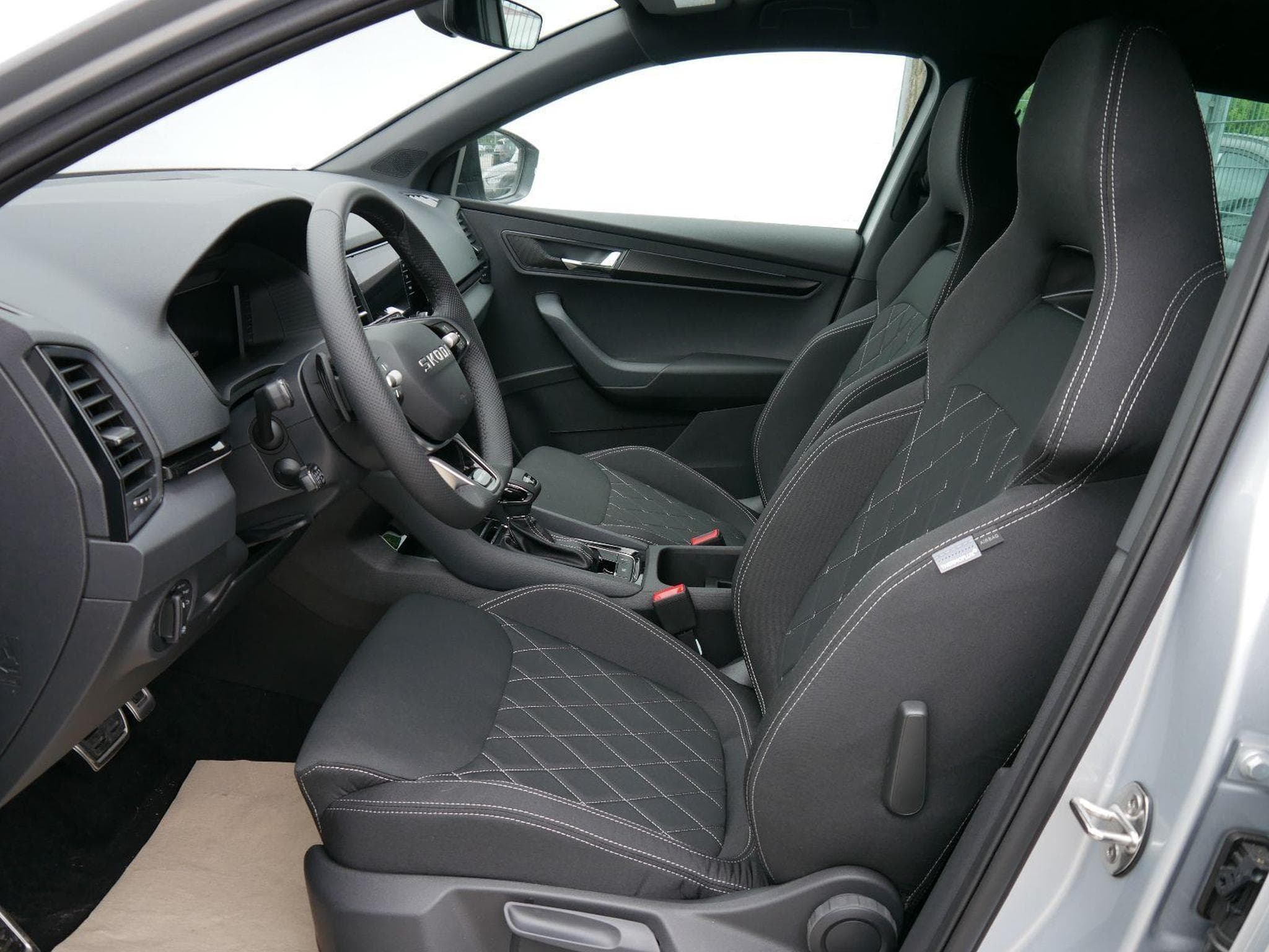 Skoda Karoq Sportline (2026) - Foto 7
