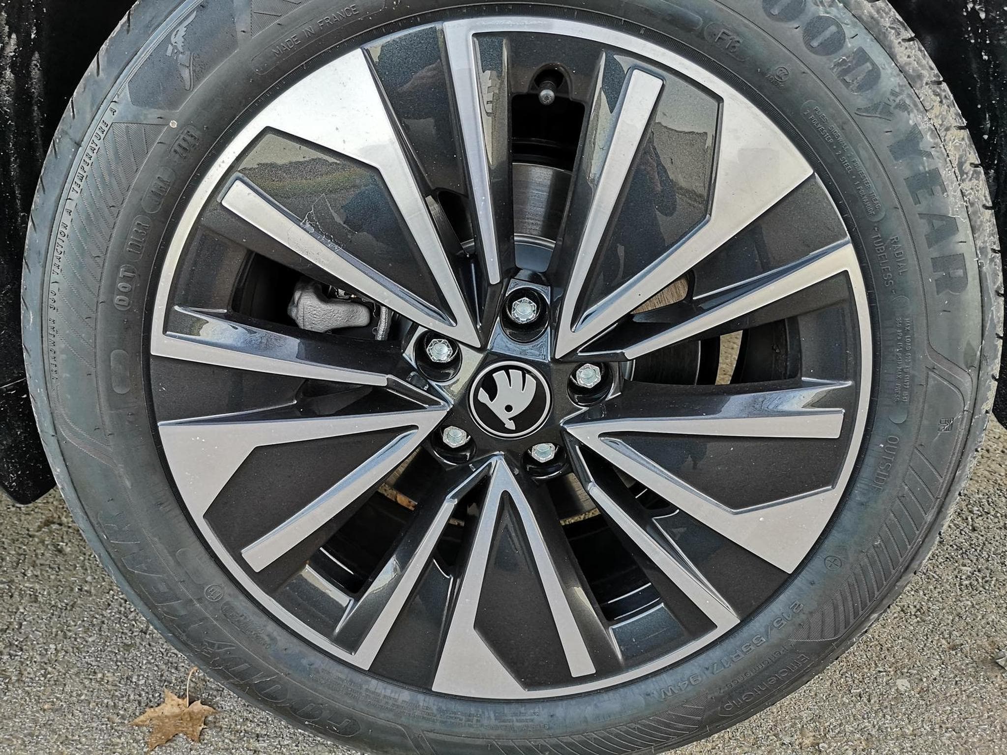Skoda Superb 2.0 TDI 142kW 4x4 Selection (2025) - Foto 5