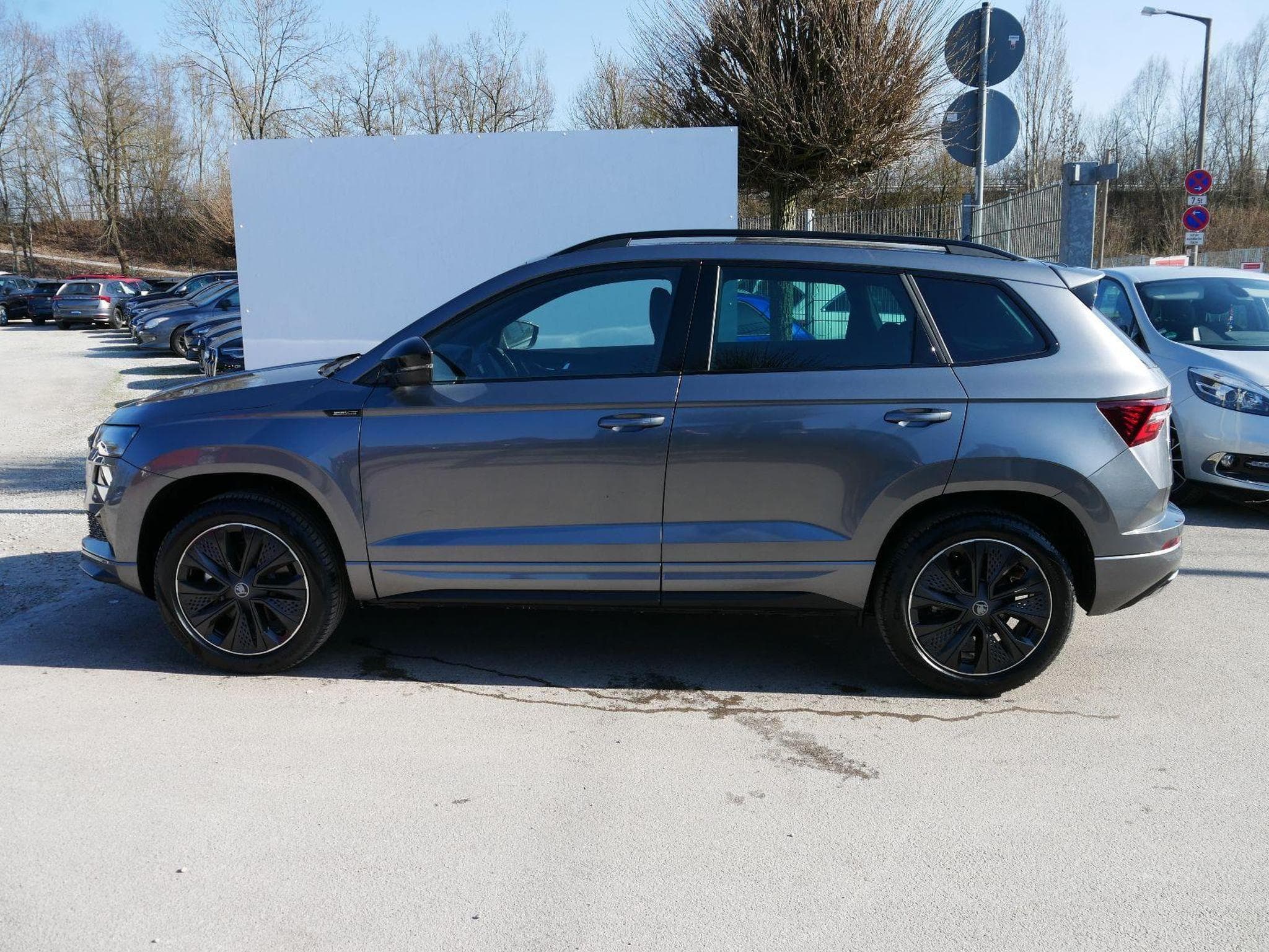 Skoda Karoq Sportline 2.0 TSI 4x4 DSG (2026) - Foto 5